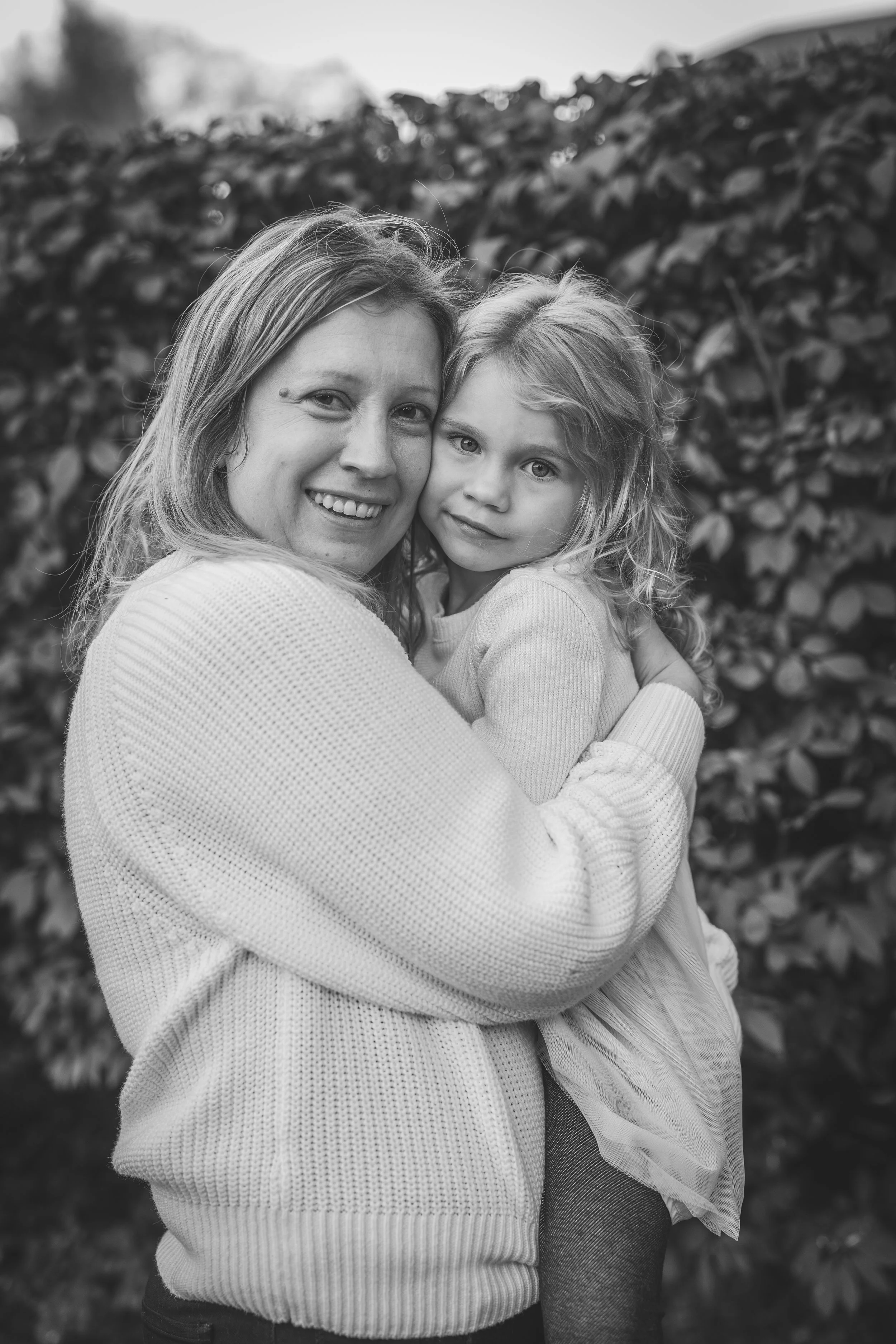 mission-hills-hiawasee-park-family-photography-lifestyle-session7.jpg