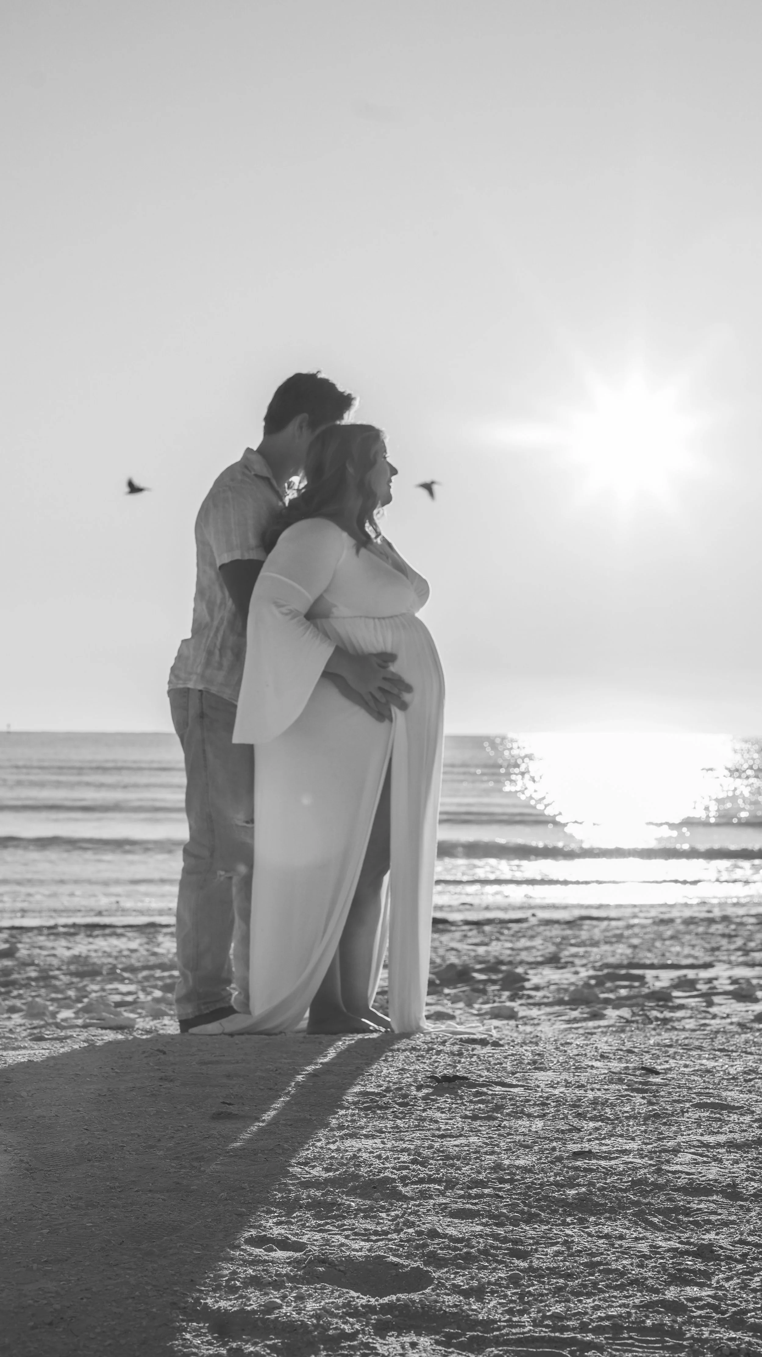 maternity-session-clearwater-beach-florida-golden-hour25.jpg