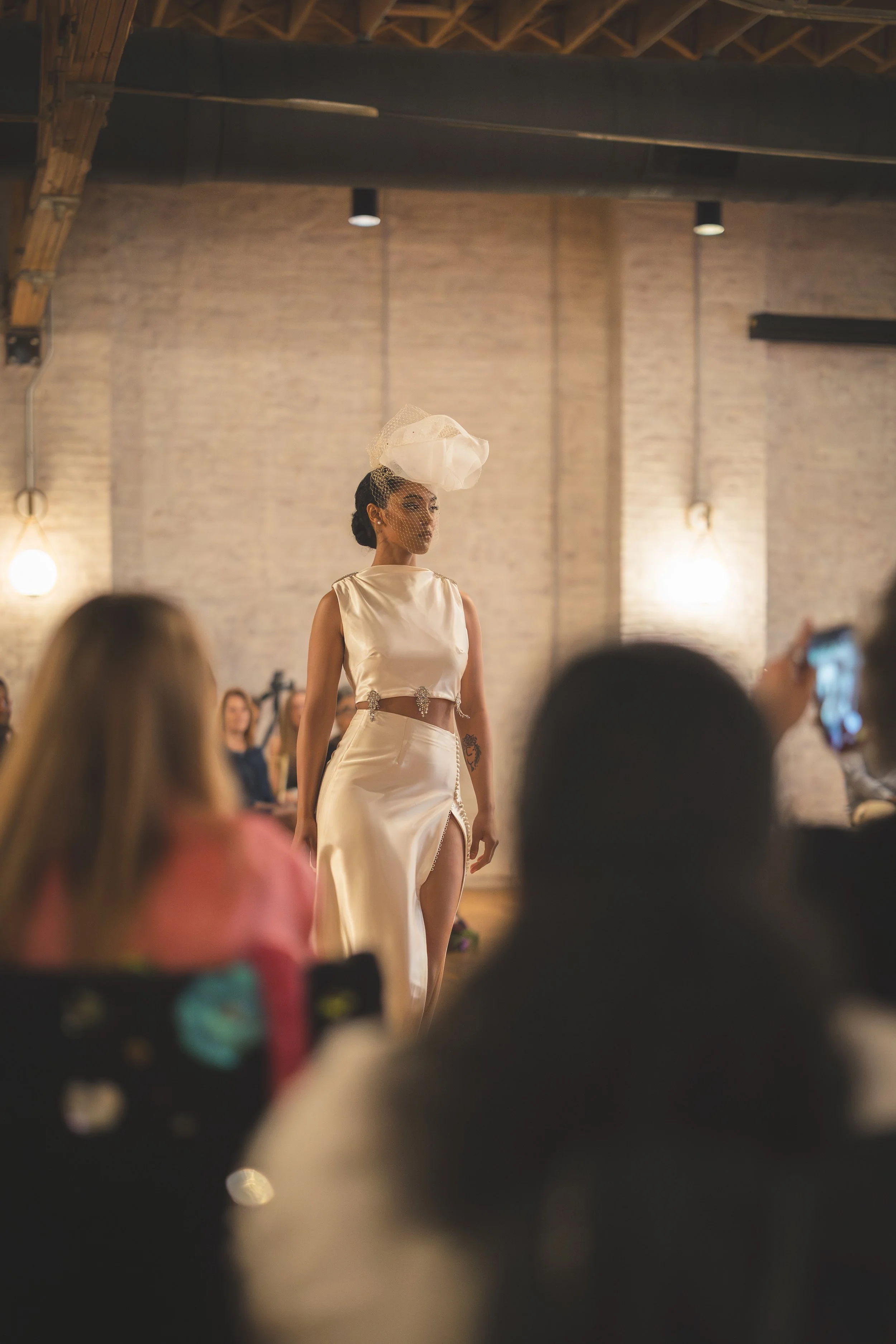 mandee-reid-photography-elu-by-elon-the-bardot-kansas-city-fashion-show27.jpg