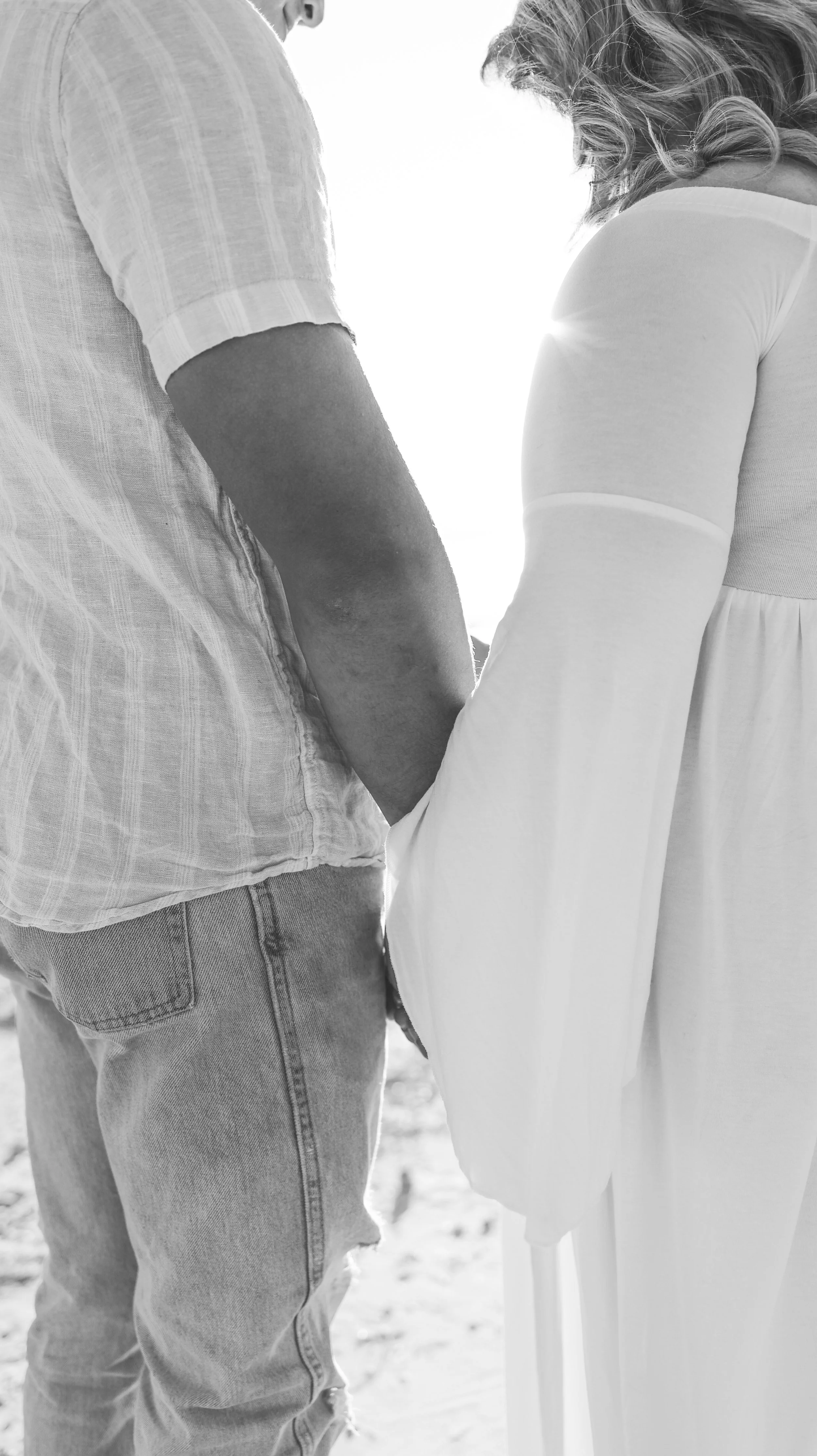 maternity-session-clearwater-beach-florida-golden-hour21.jpg