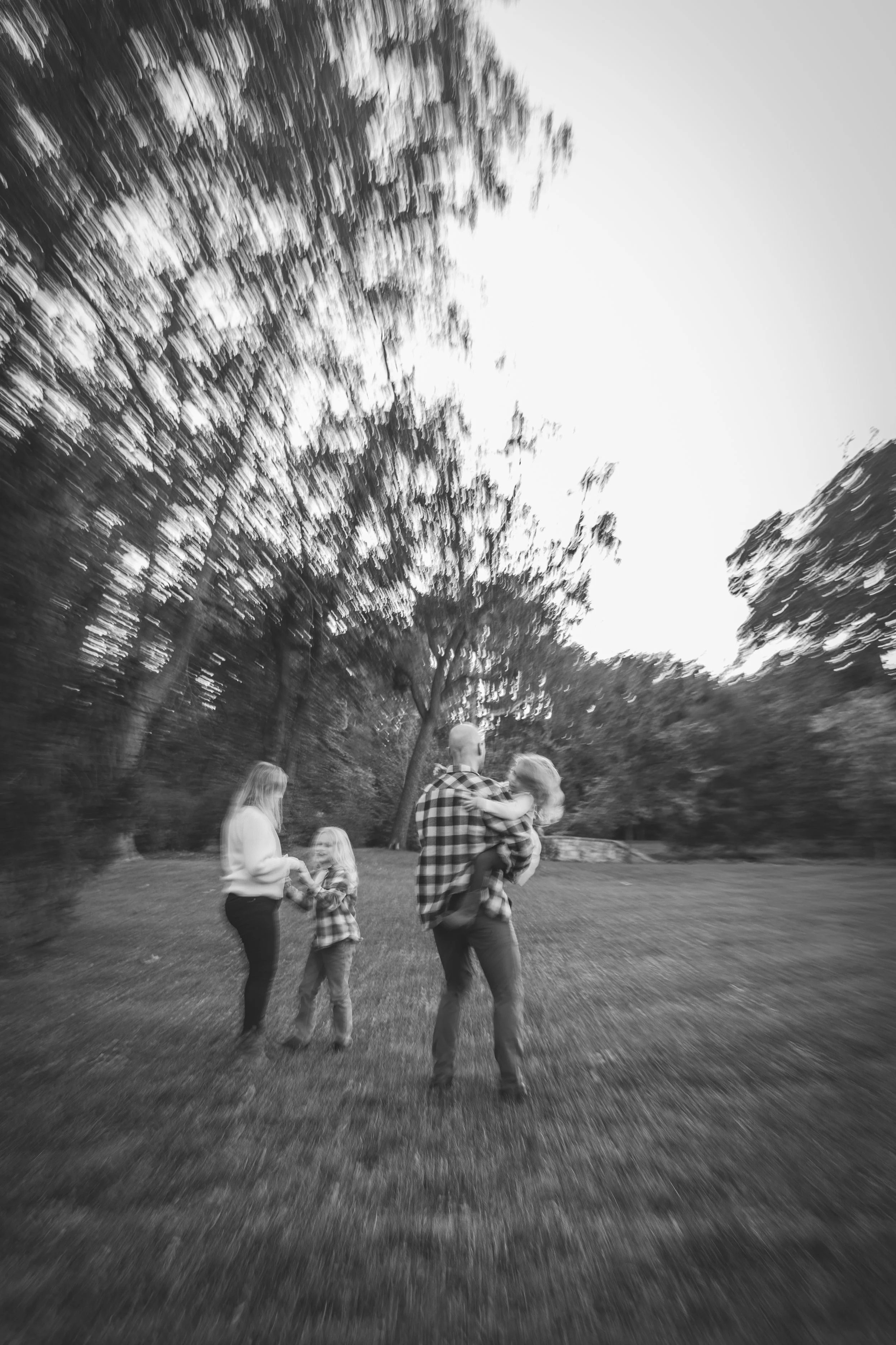 mission-hills-hiawasee-park-family-photography-lifestyle-session4.jpg