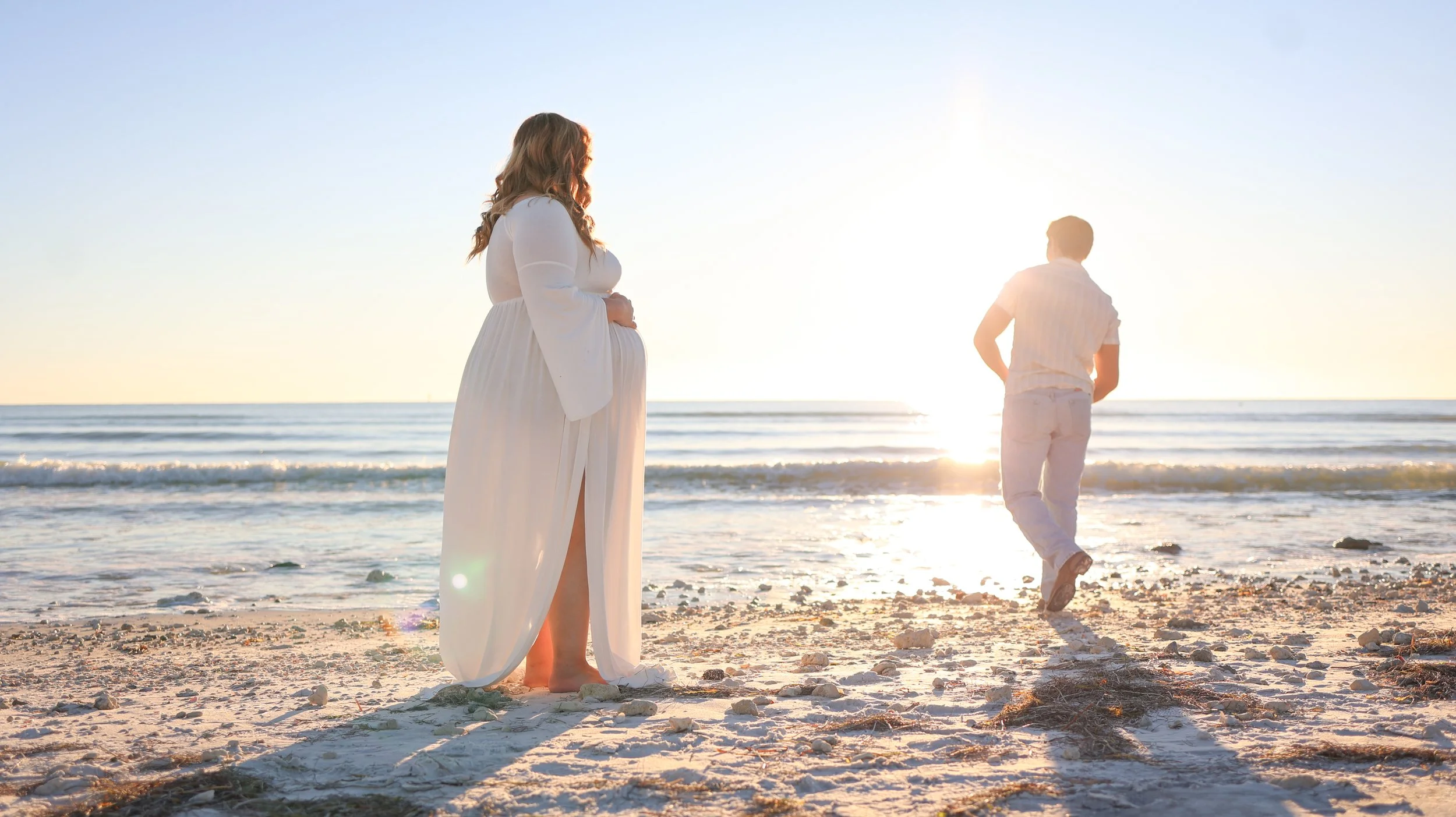 maternity-session-clearwater-beach-florida-golden-hour18.jpg