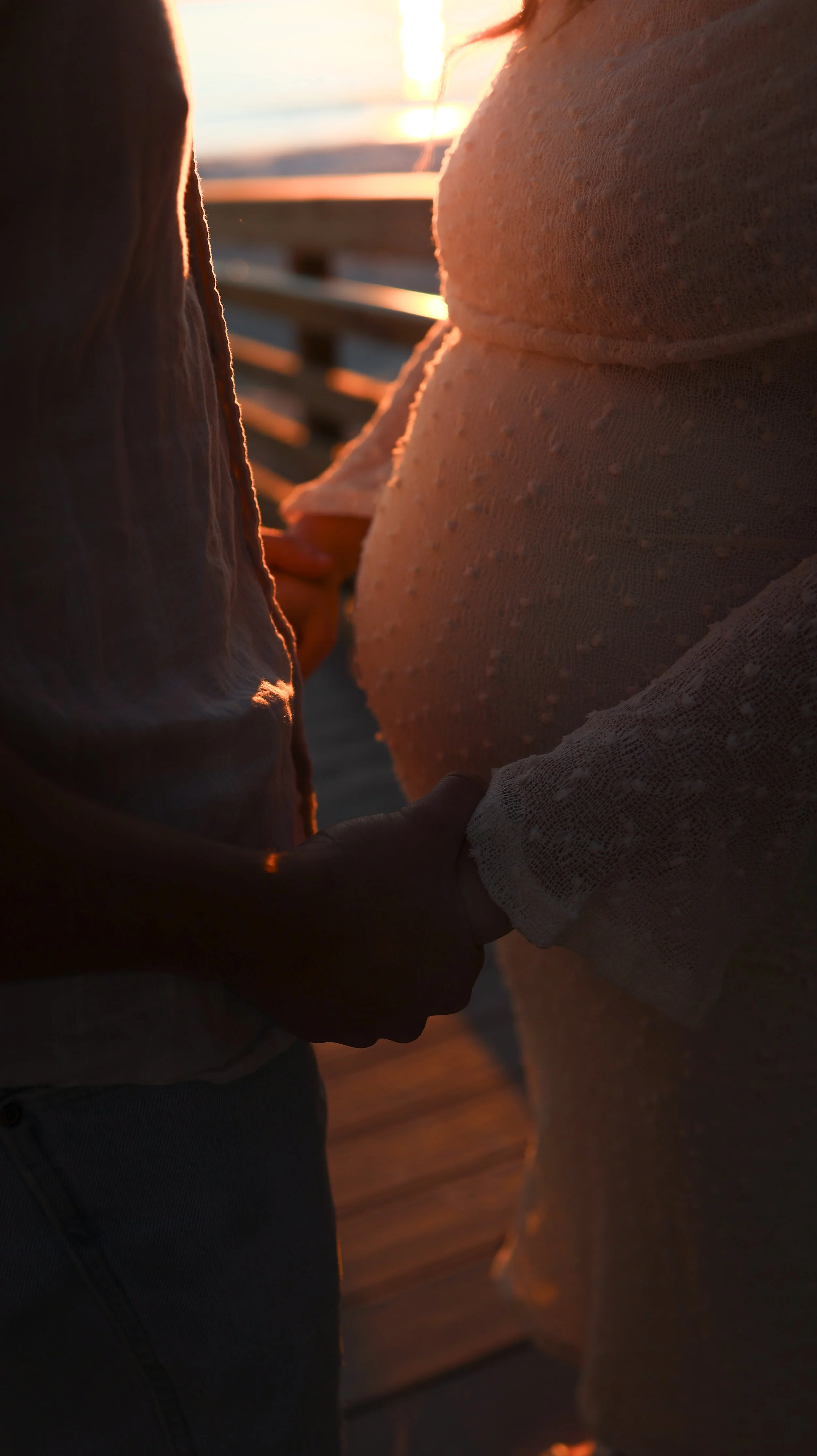 maternity-session-clearwater-beach-florida-golden-hour26.jpg
