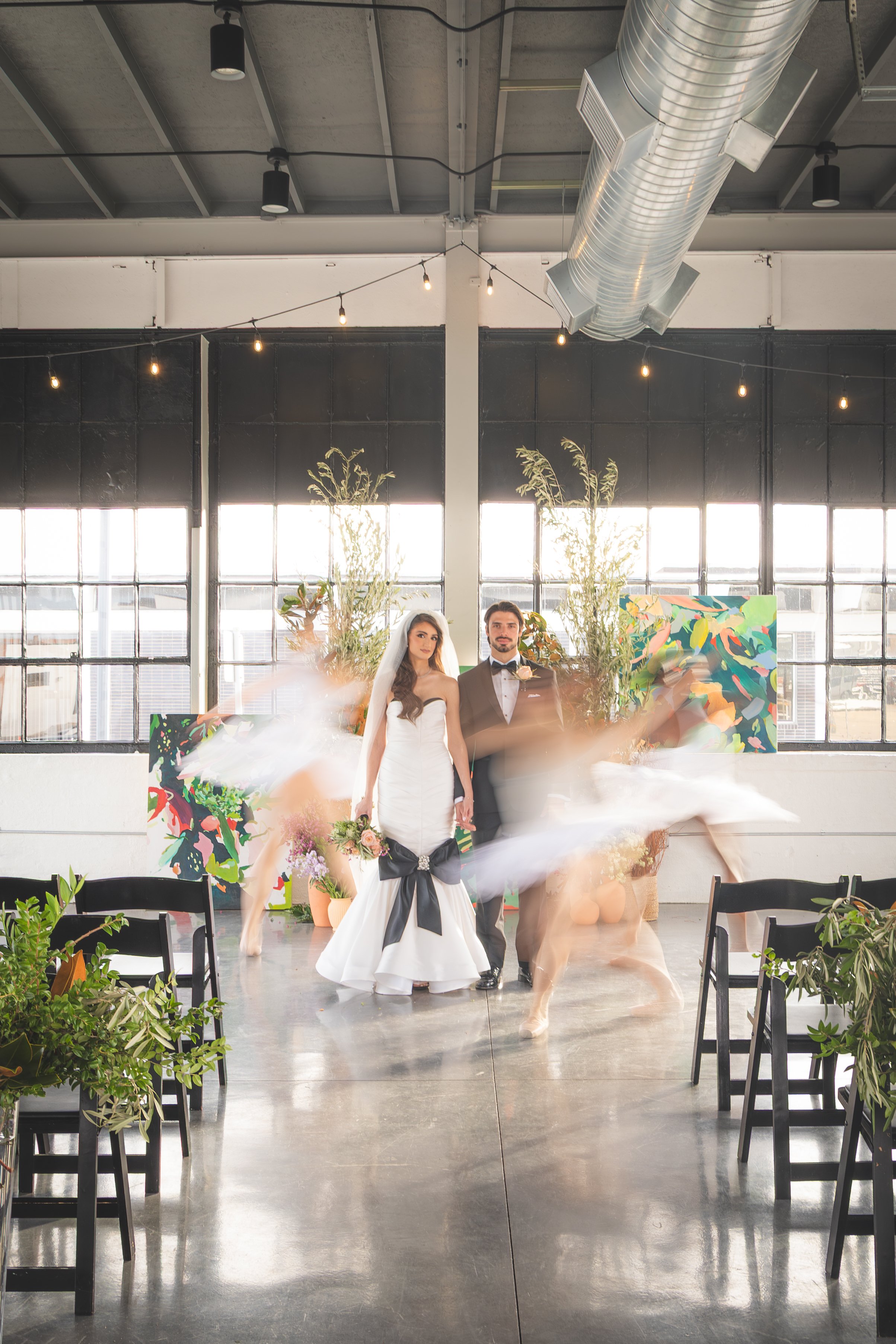 kansas-city-luxury-wedding-photographer-ballet-cello-weddin-at-the-delaware11.jpg
