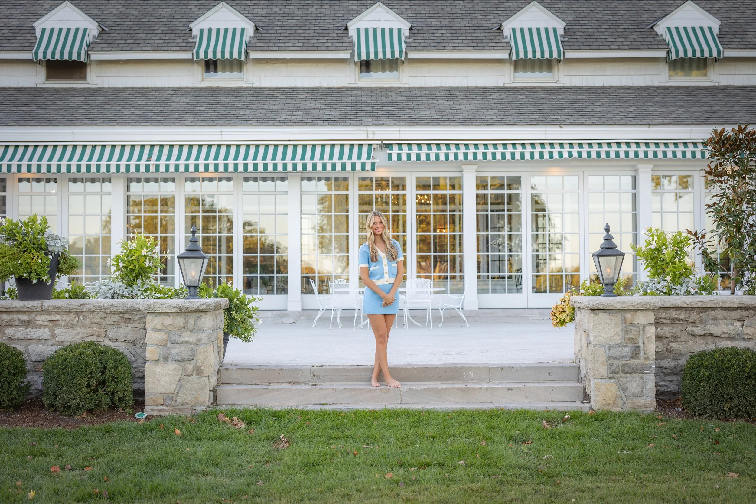 Wynnie's Senior Portraits at Kansas City Country Club