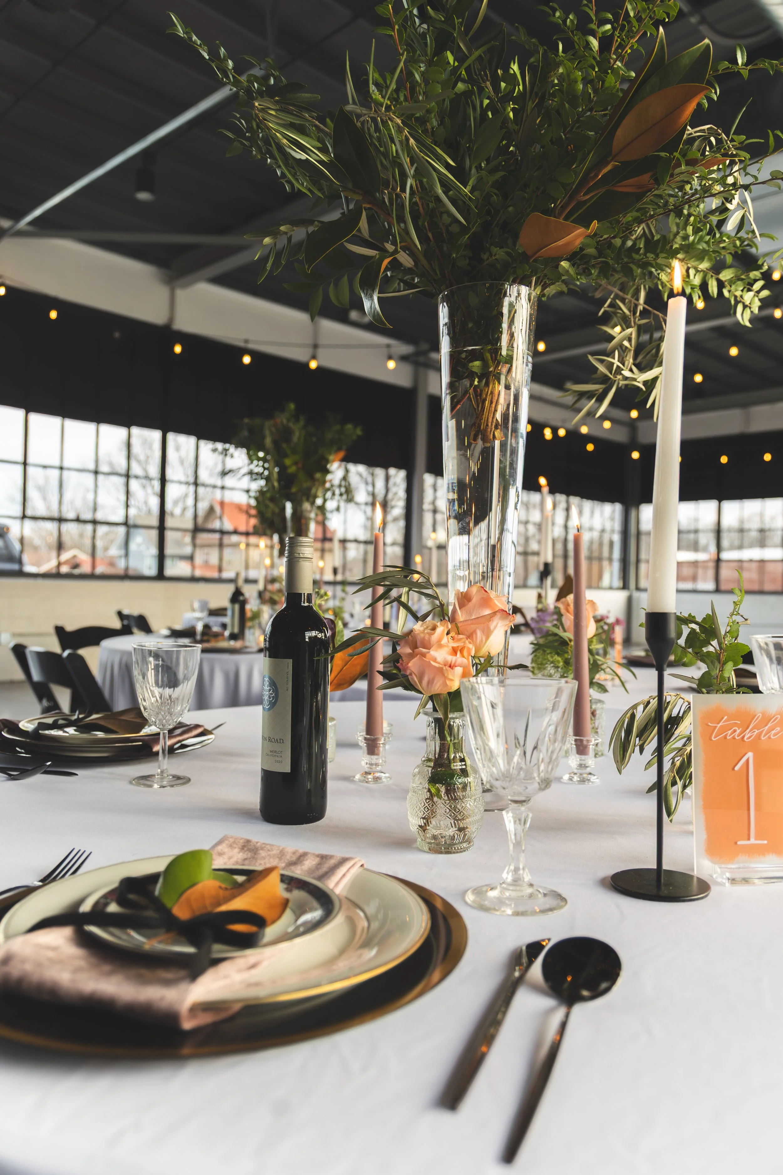 kansas-city-luxury-wedding-photographer-ballet-cello-weddin-at-the-delaware37.jpg