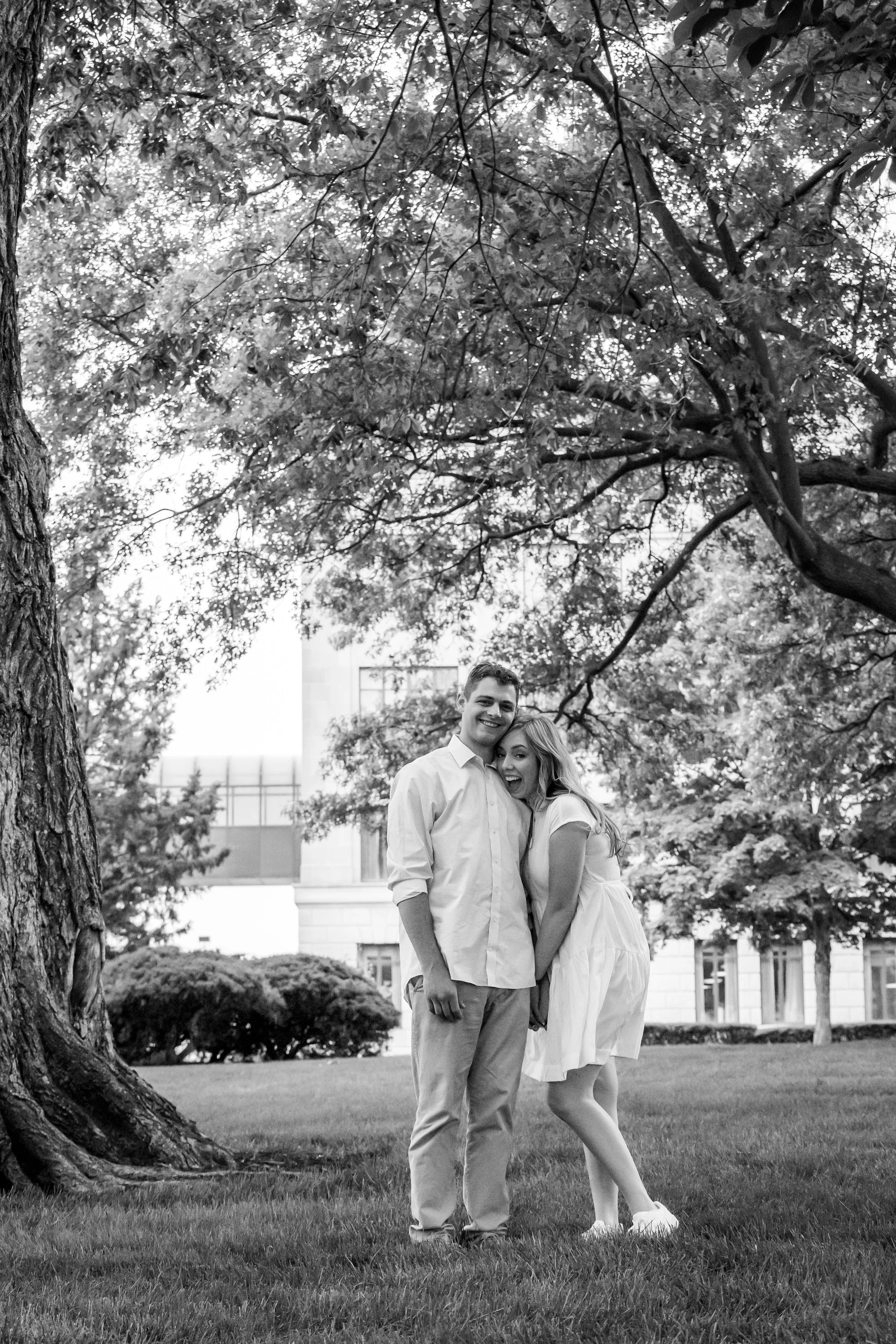 kansas-city--loose-park-engagement-lifestyle-photographer40.jpg