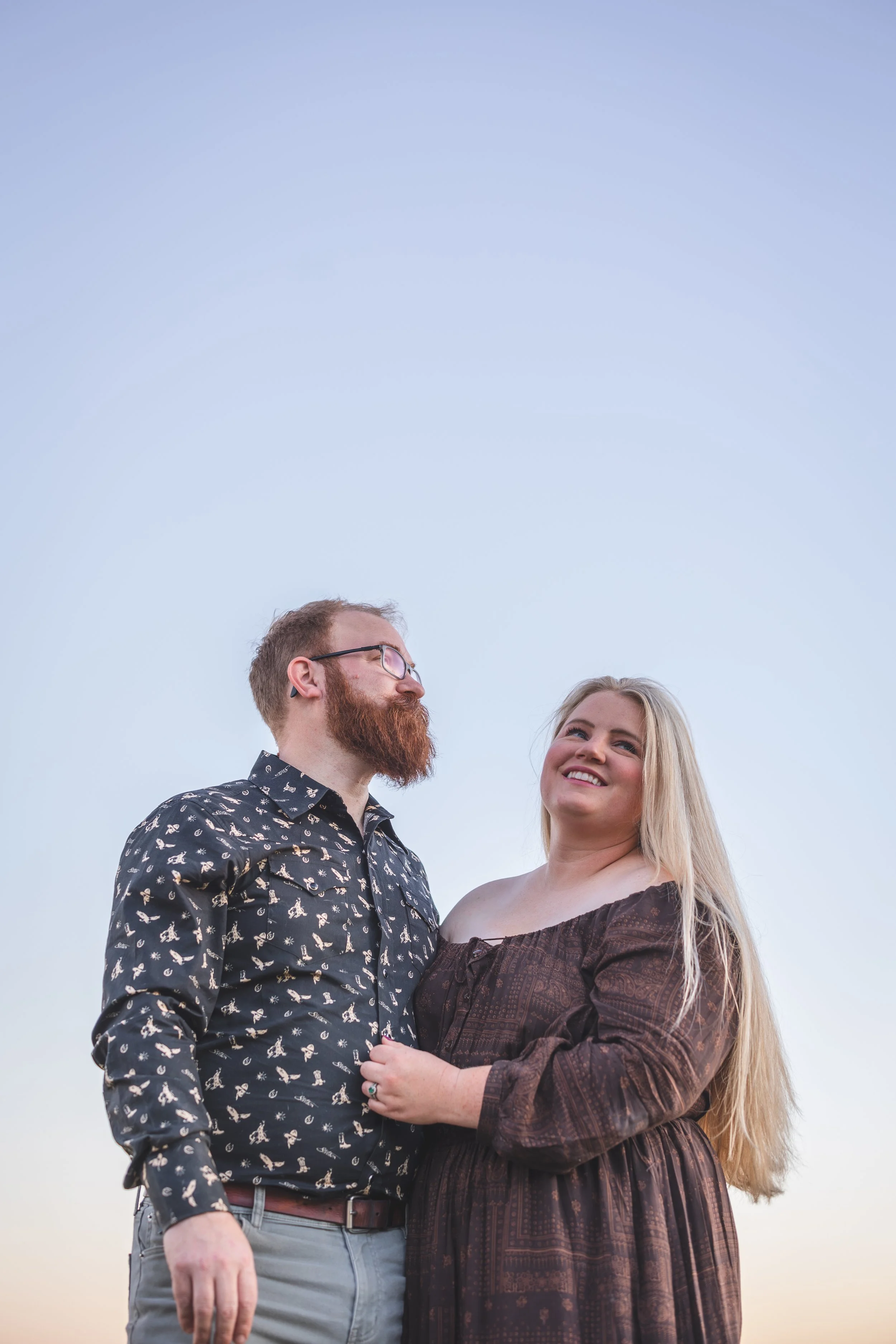 kansas-city-lifestyle-couples-session-horses-hunting-dogs23.jpg