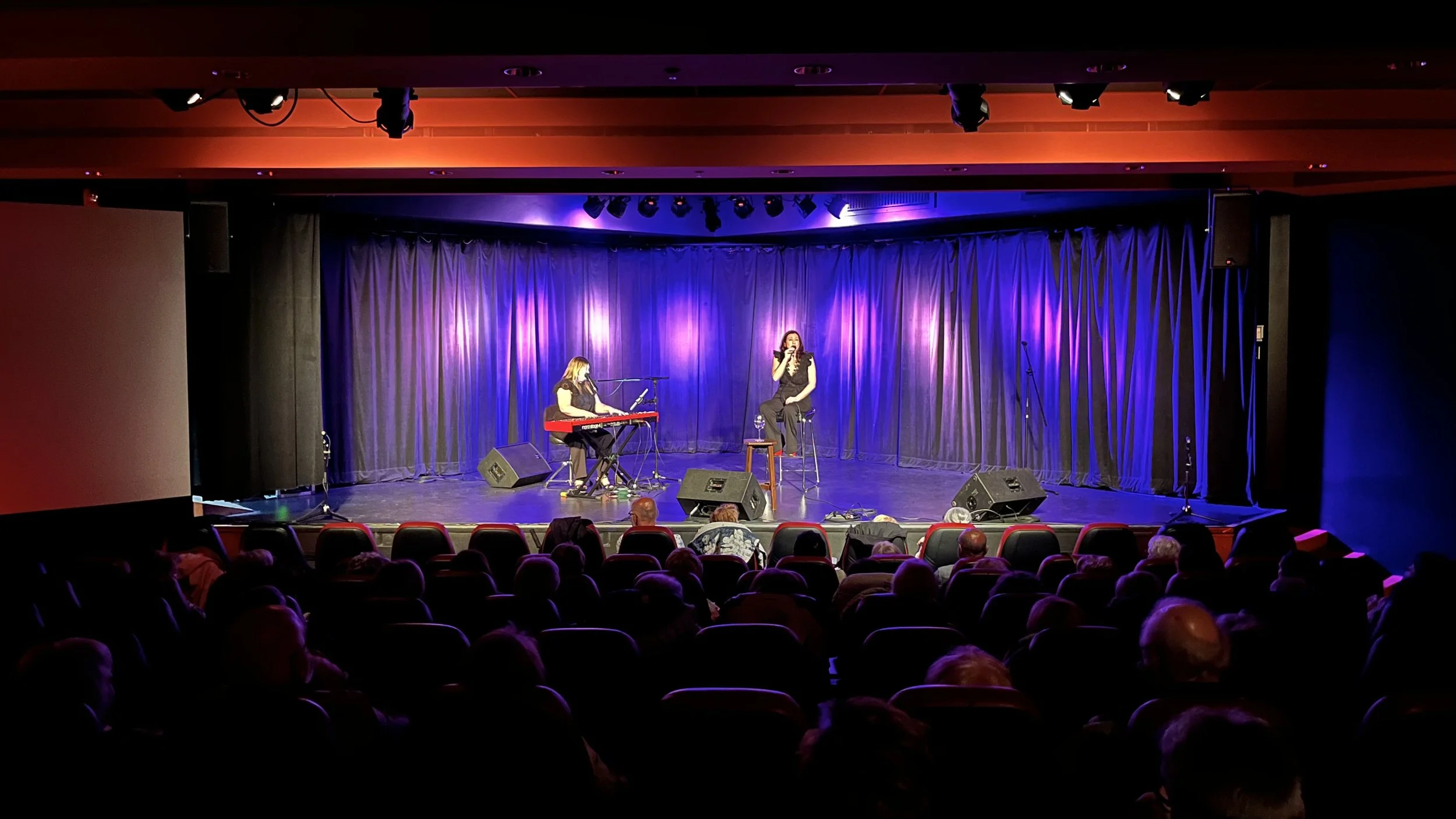 L'Espace Francophone Photo 20250531 Québec Scene Lebourgneuf Alex Bay 006.jpg