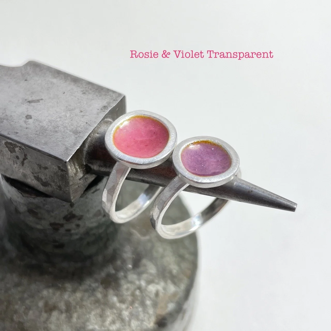 Rosie & Violet, transparent