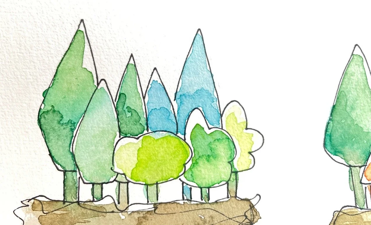 Kindlich gezeichnete stilisierte Bäume mit schwarzen Umrisslinien bilden einen kleinen Wald. Dieser ist mit verschiedenen Grün - und Blautönen koloriert.