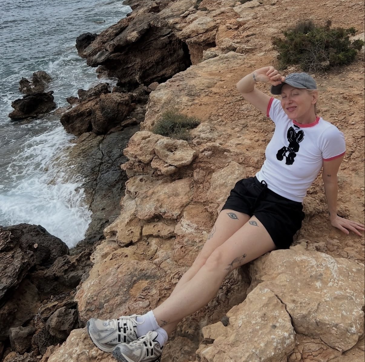 Ellen Allien (@ellen.allien) wearing the BUNNY T-SHIRT