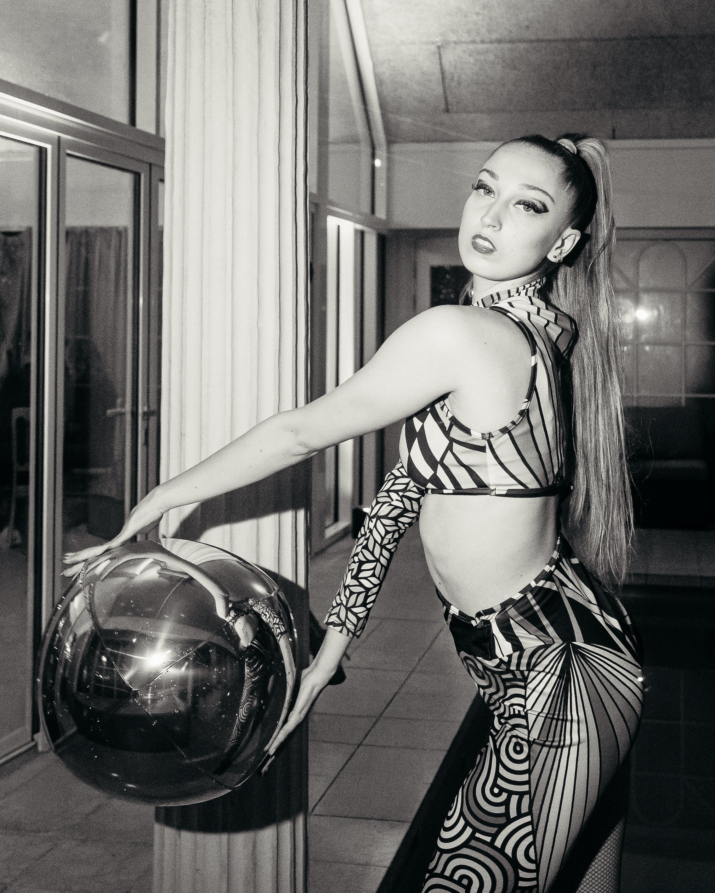 TECHNICOLOR MY 011125-105.jpg