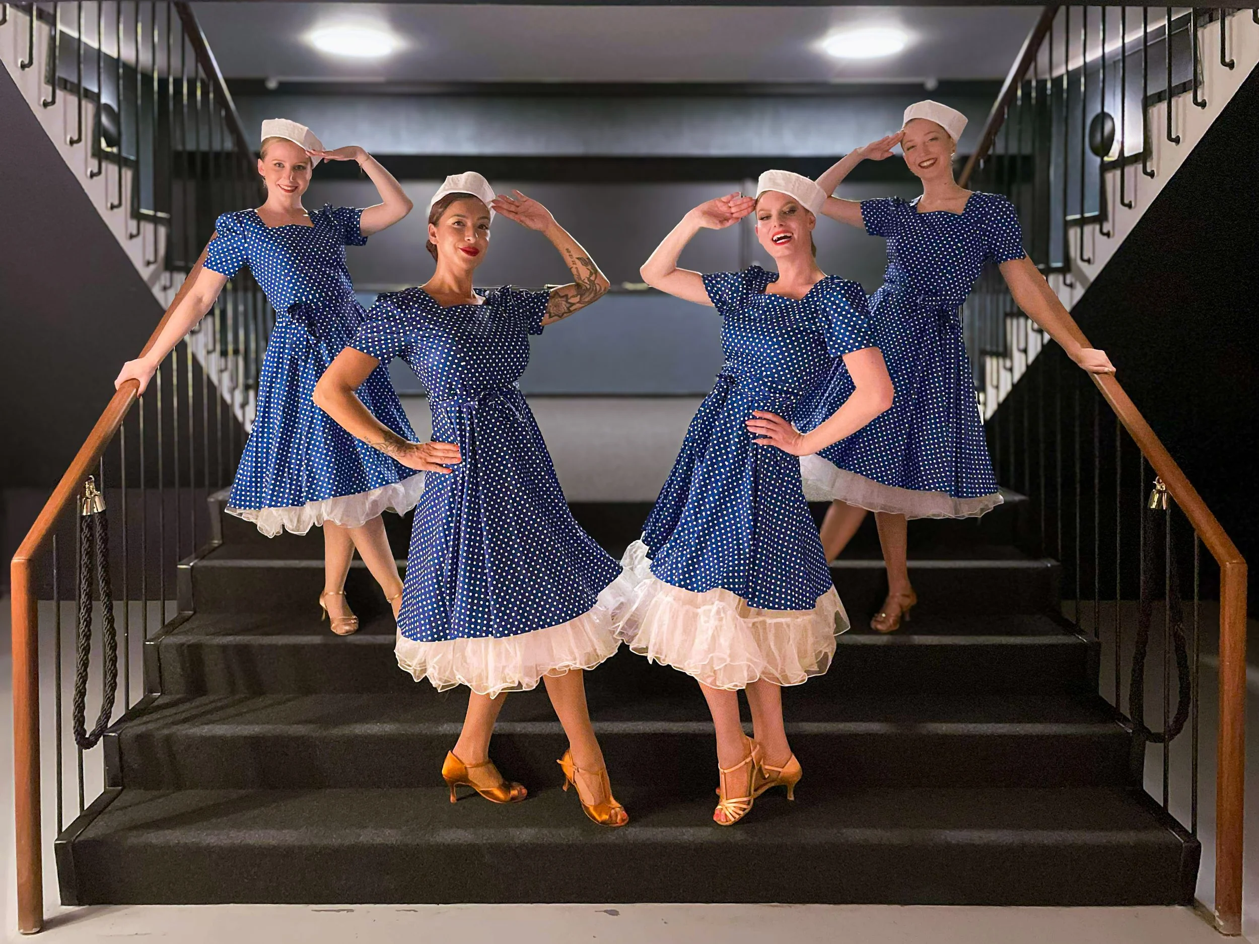 SAILOR PARTY STARTERS  - MOMENTS & ACTIVATION