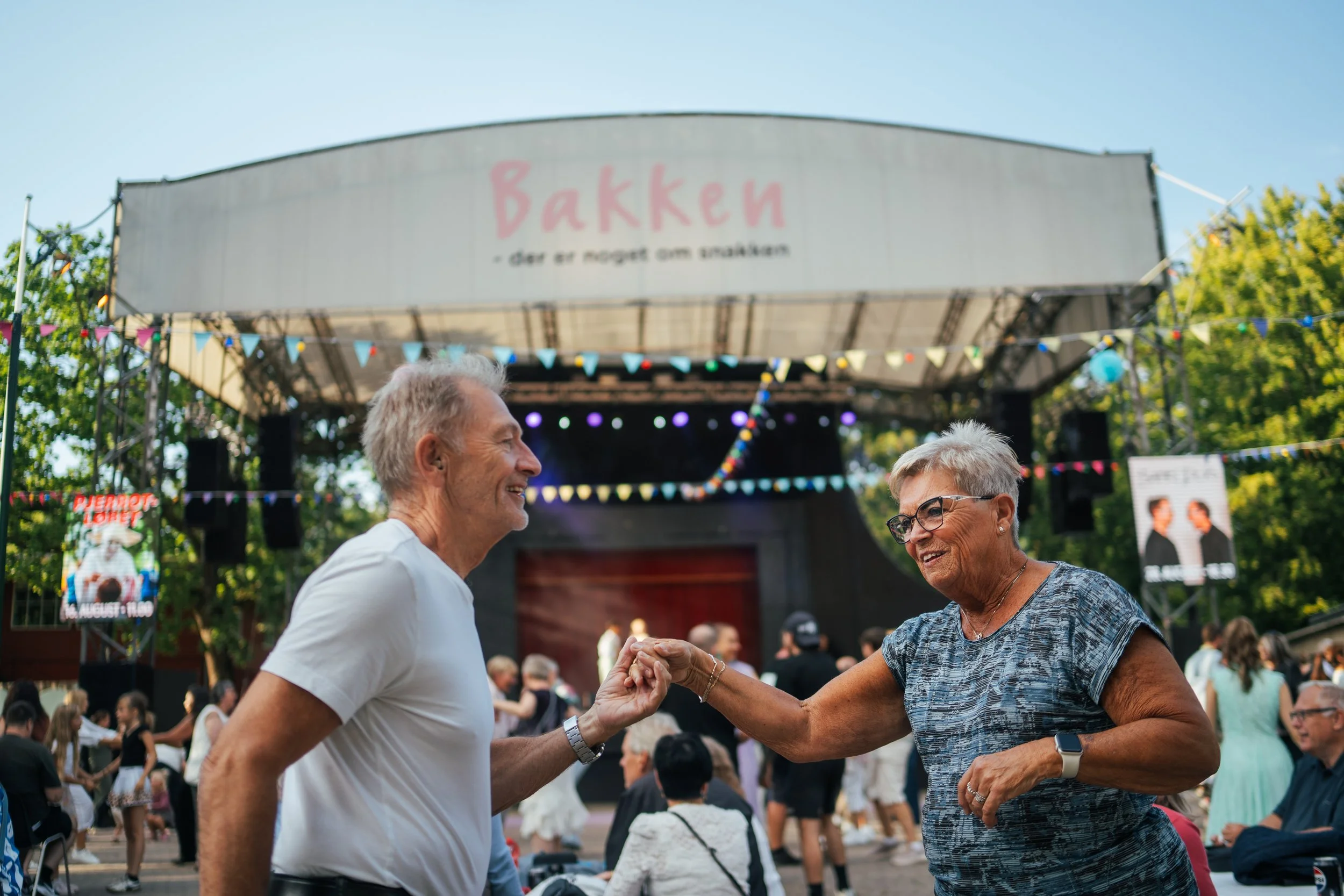 ASFALTBAL PÅ BAKKEN - ENTERTAINMENT PRODUCTION