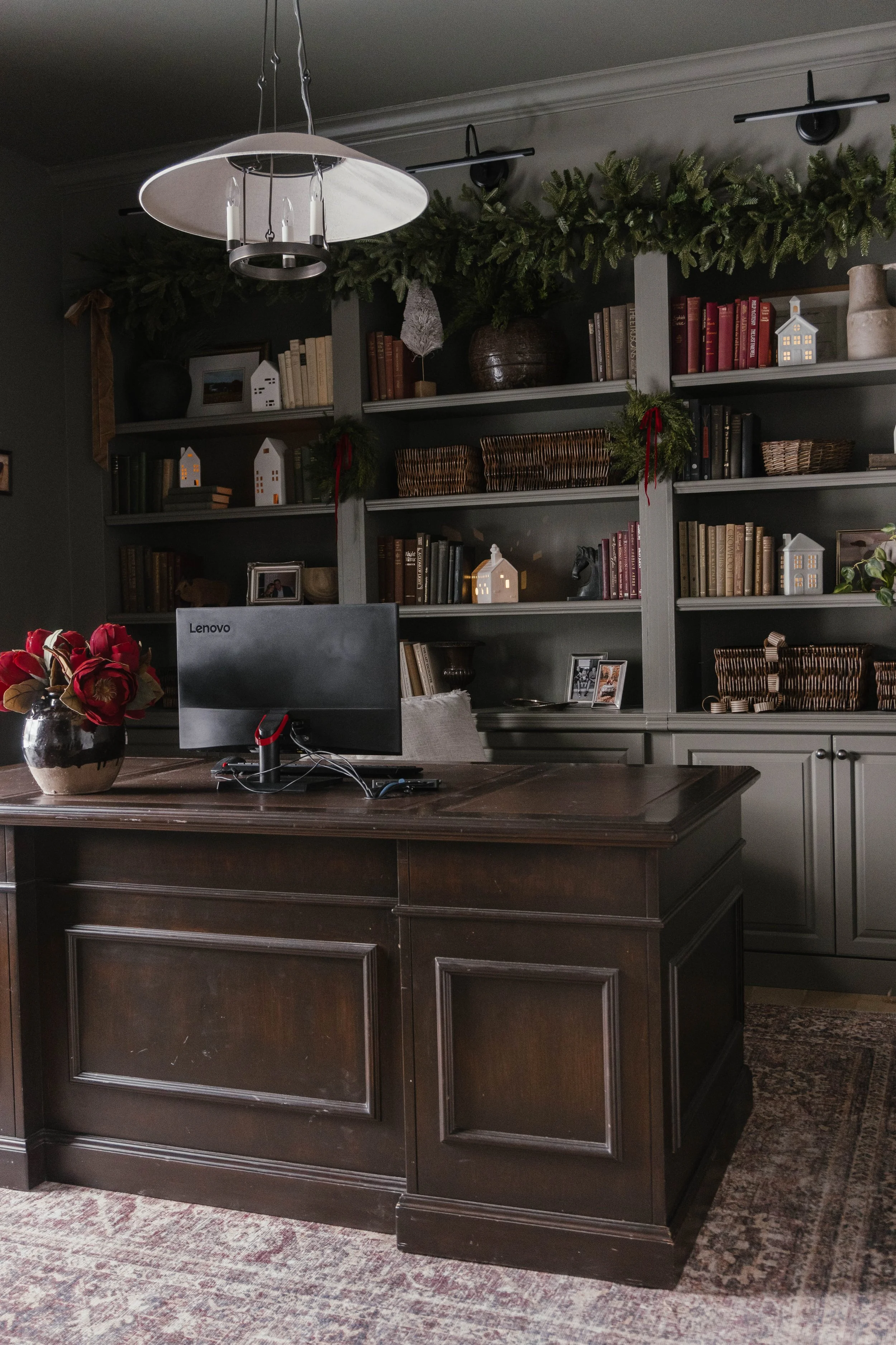 homr office built in shelving