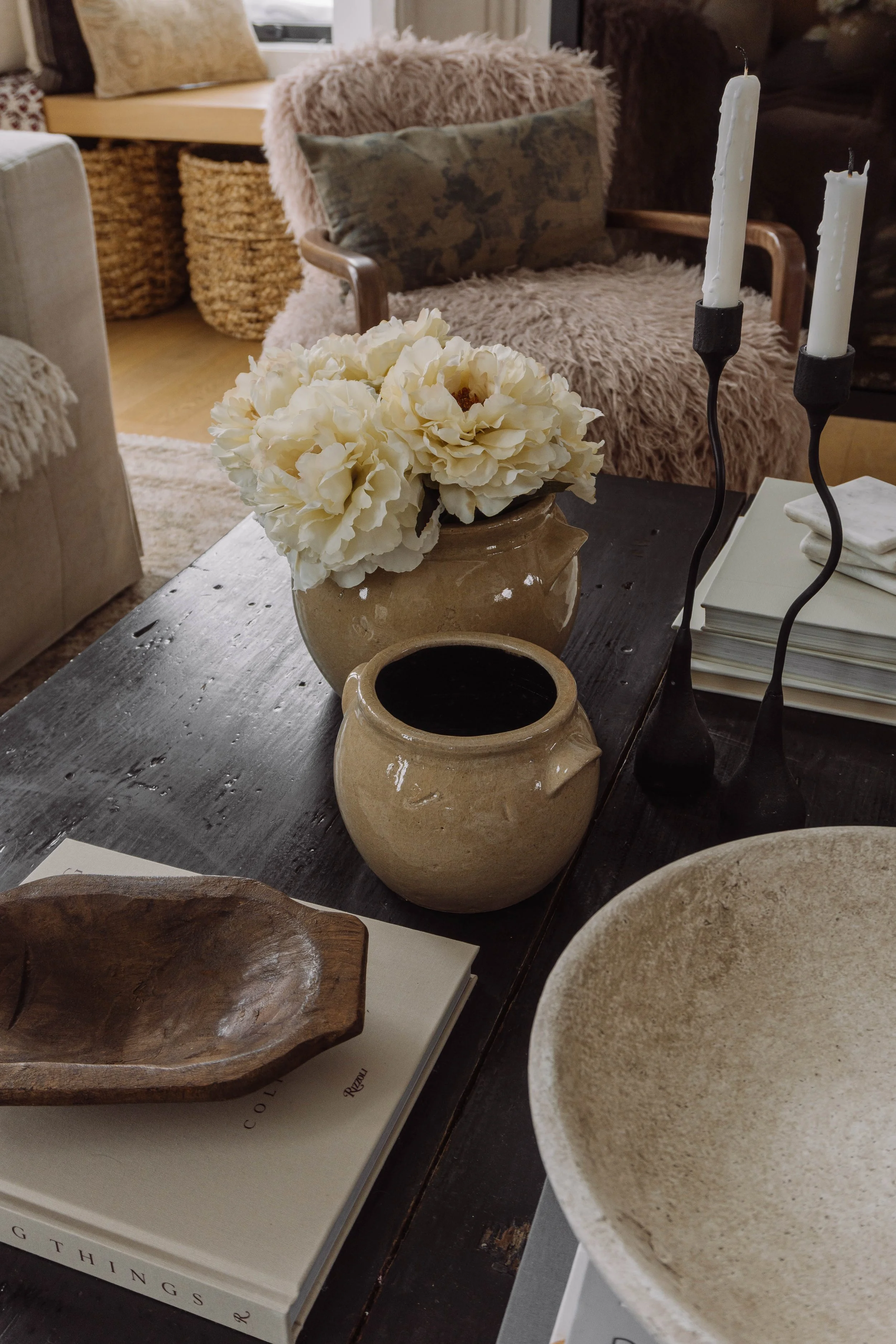 home decor coffee tablr styling