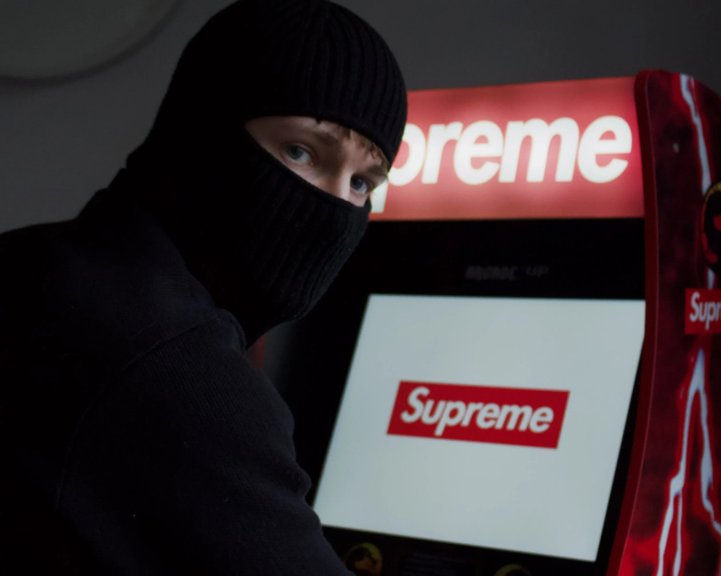 FASHION &amp; GAMING AN EVOLVING RELATIONSHIP