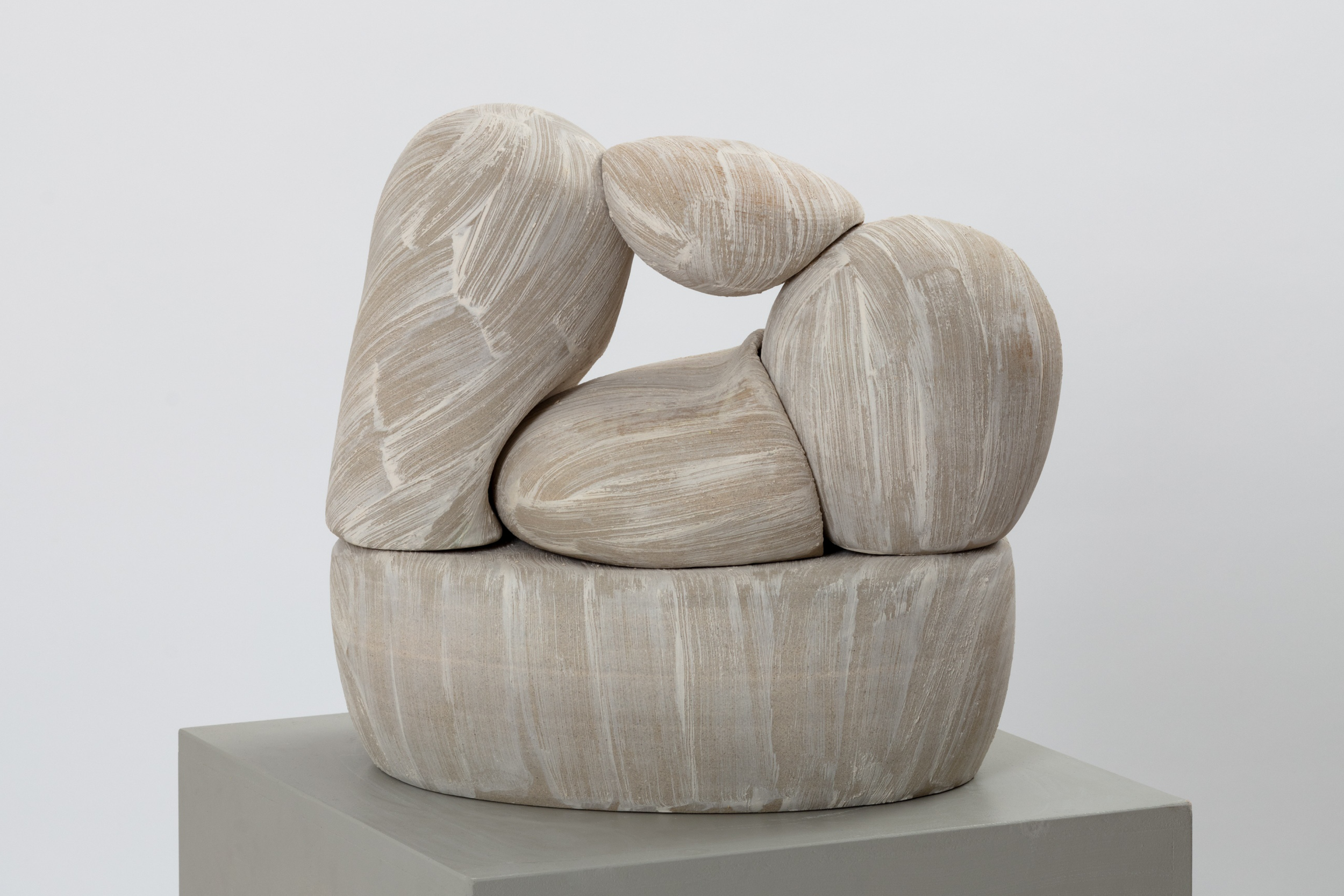 Nicola Tassie, Stile (with base stone), 2021.png