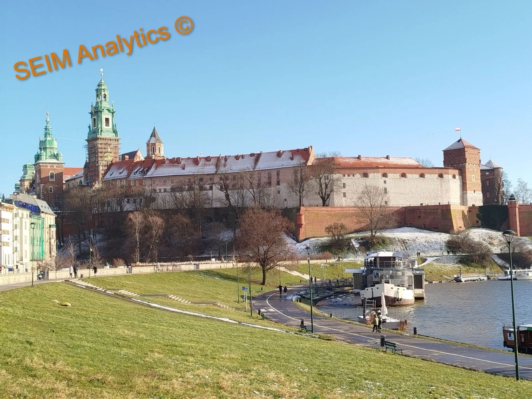 View of Wawel Castle in Krakow, Poland, with a Vistula (Wisła) river in the foreground, January 2025.