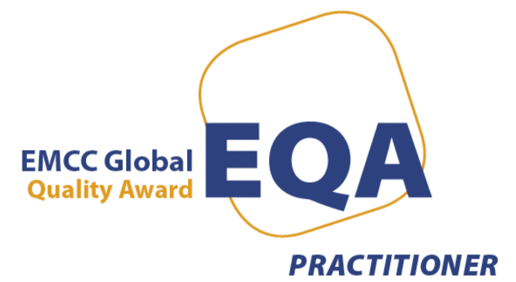 Logo van de EMC Global Quality Award met het woord 'FAQ' en de tekst 'Praktijknemer' eronder.