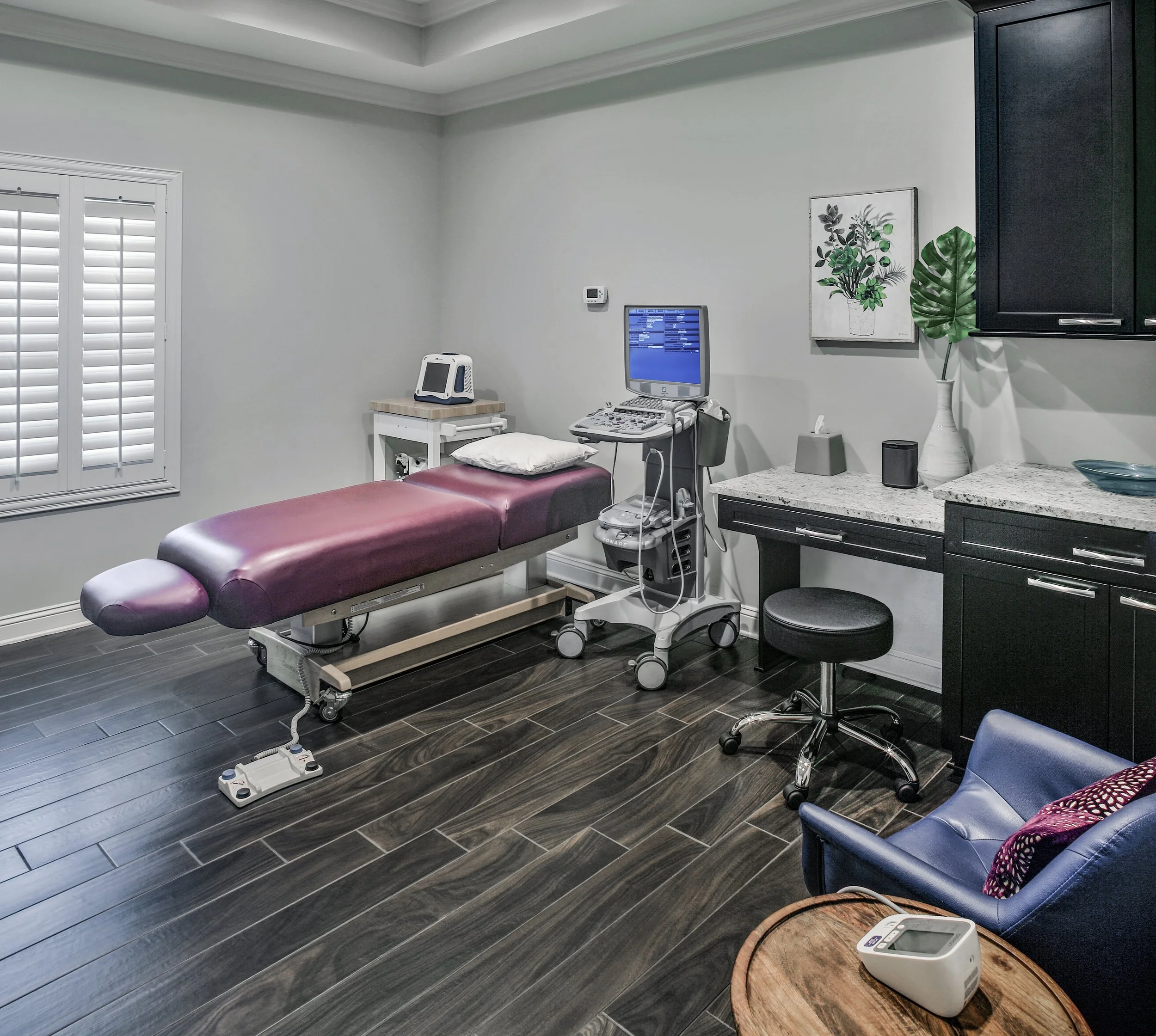 St John's Vein - Procedure Room 1.jpg