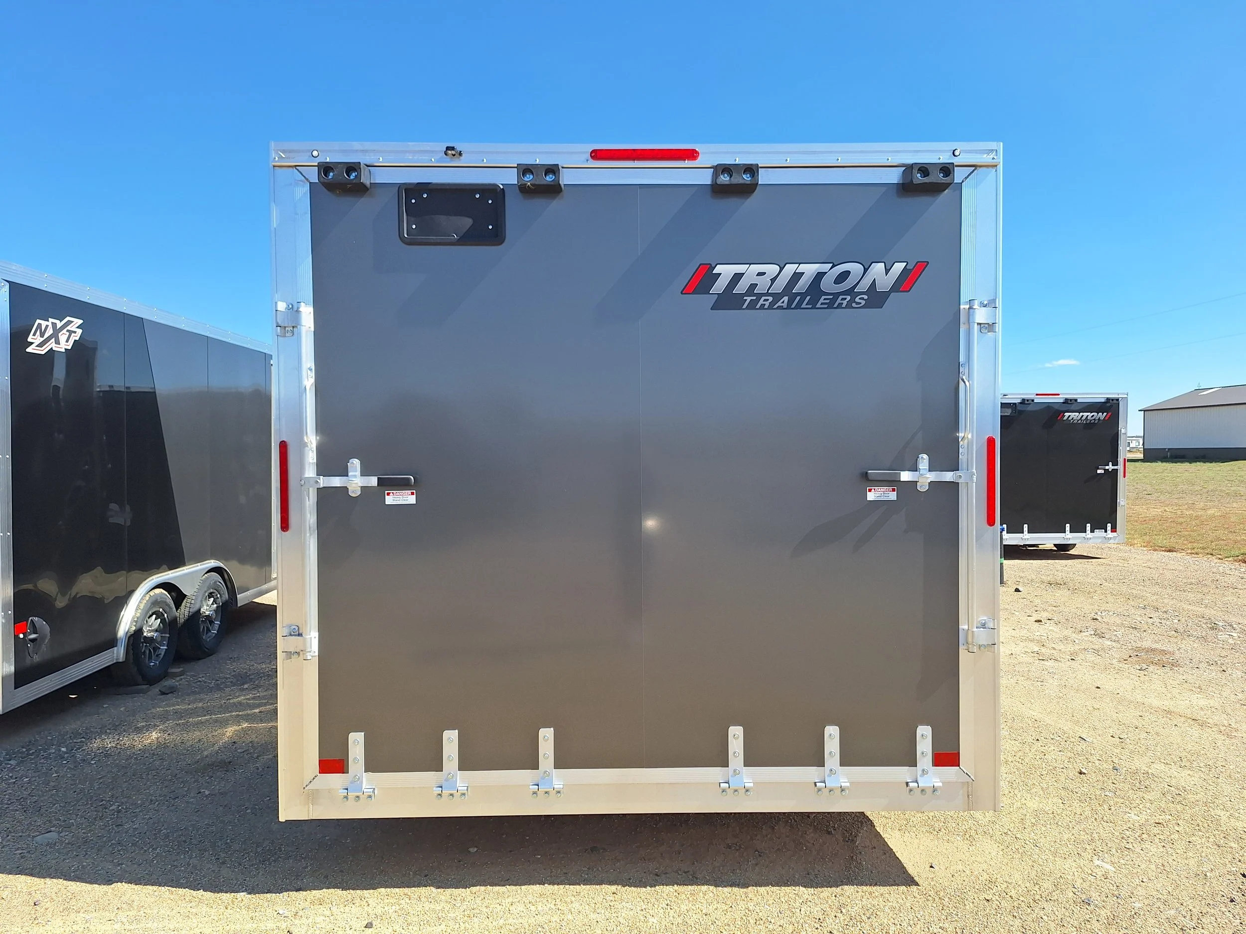 Triton- 57765 (5).jpg
