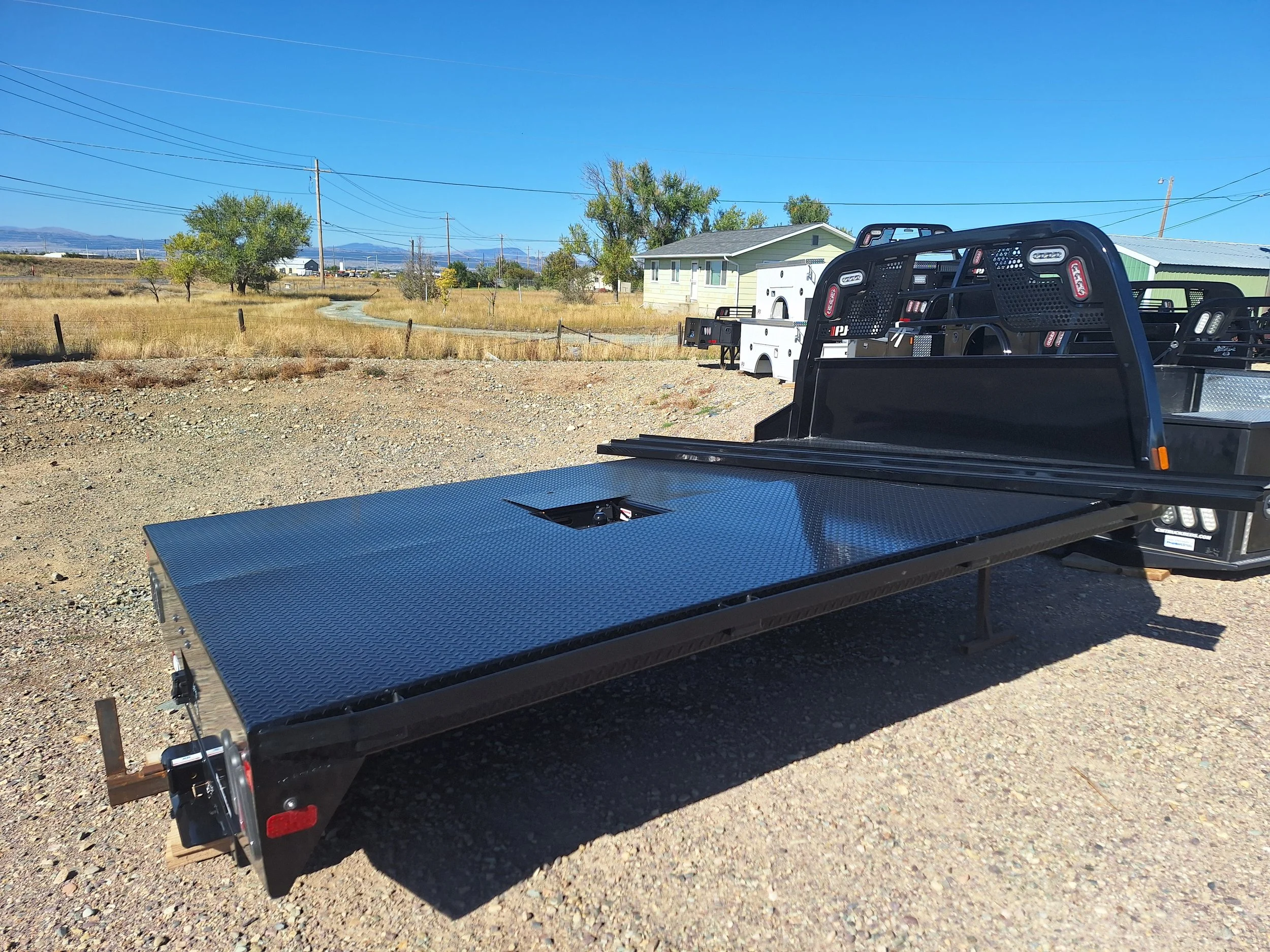 PJ GB Steel Flatbed | Cab & Chassis 11' Bed