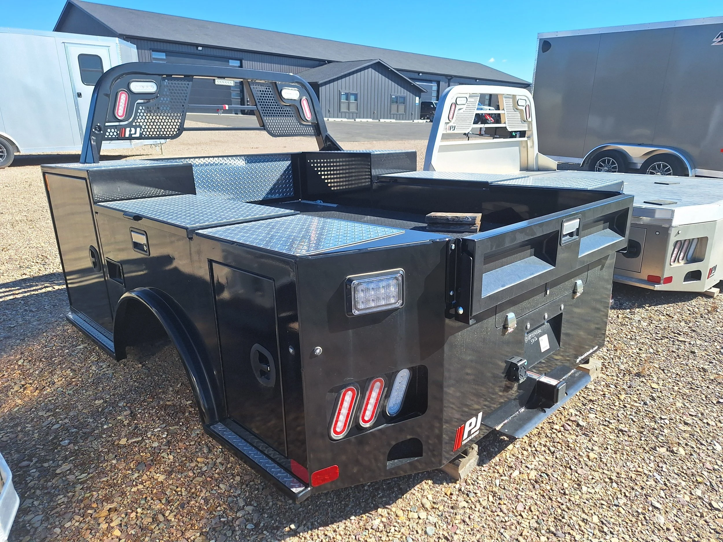 PJ GT Deluxe Steel Tradesman Flatbed | DRW Long Bed