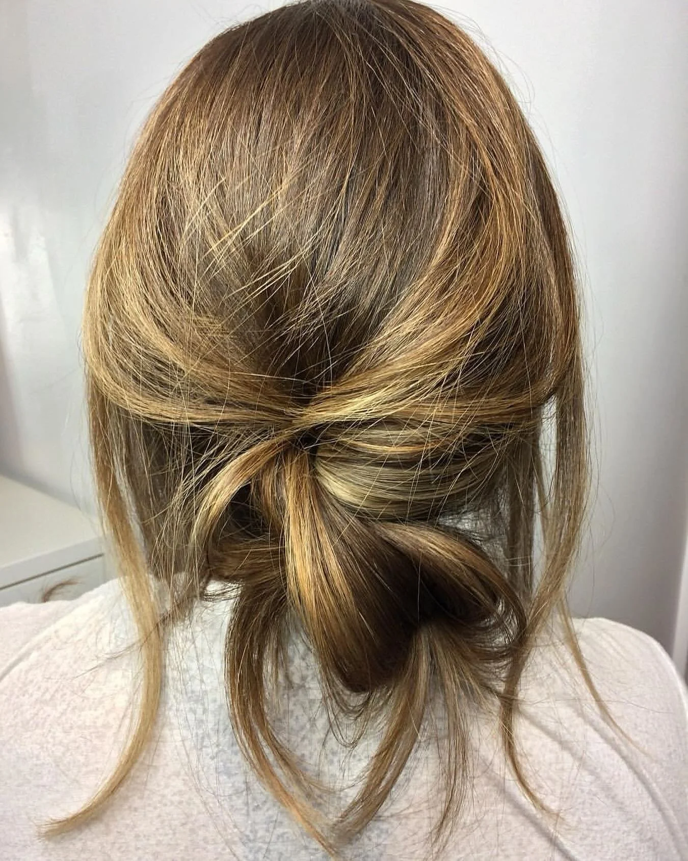 Balayage with a twist 🤎

By artist @learetostylist