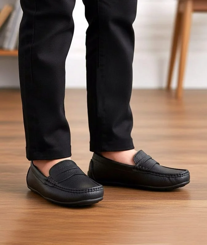 hugoblk121a.jpg