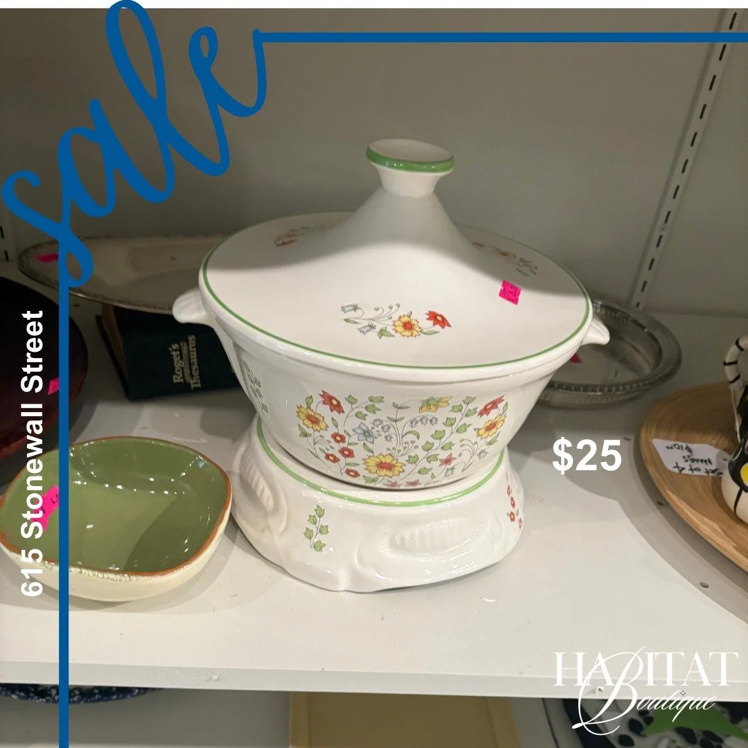 🌟✨ Discover the charm of our beautiful soup containers, now available for sale at the Habitat Boutique! Perfect for adding a touch of elegance to your kitchen or serving your favorite soups in style. Don't miss out on this unique find! 🍲💖