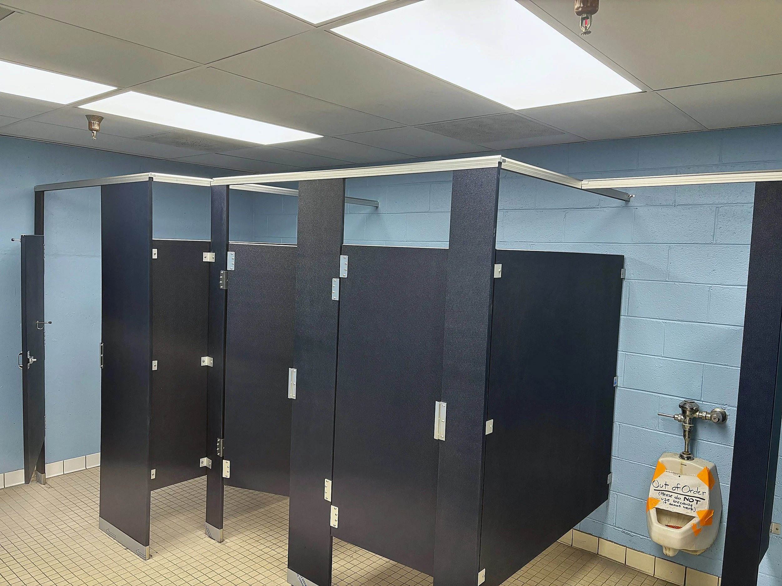 alphagary stalls.jpg