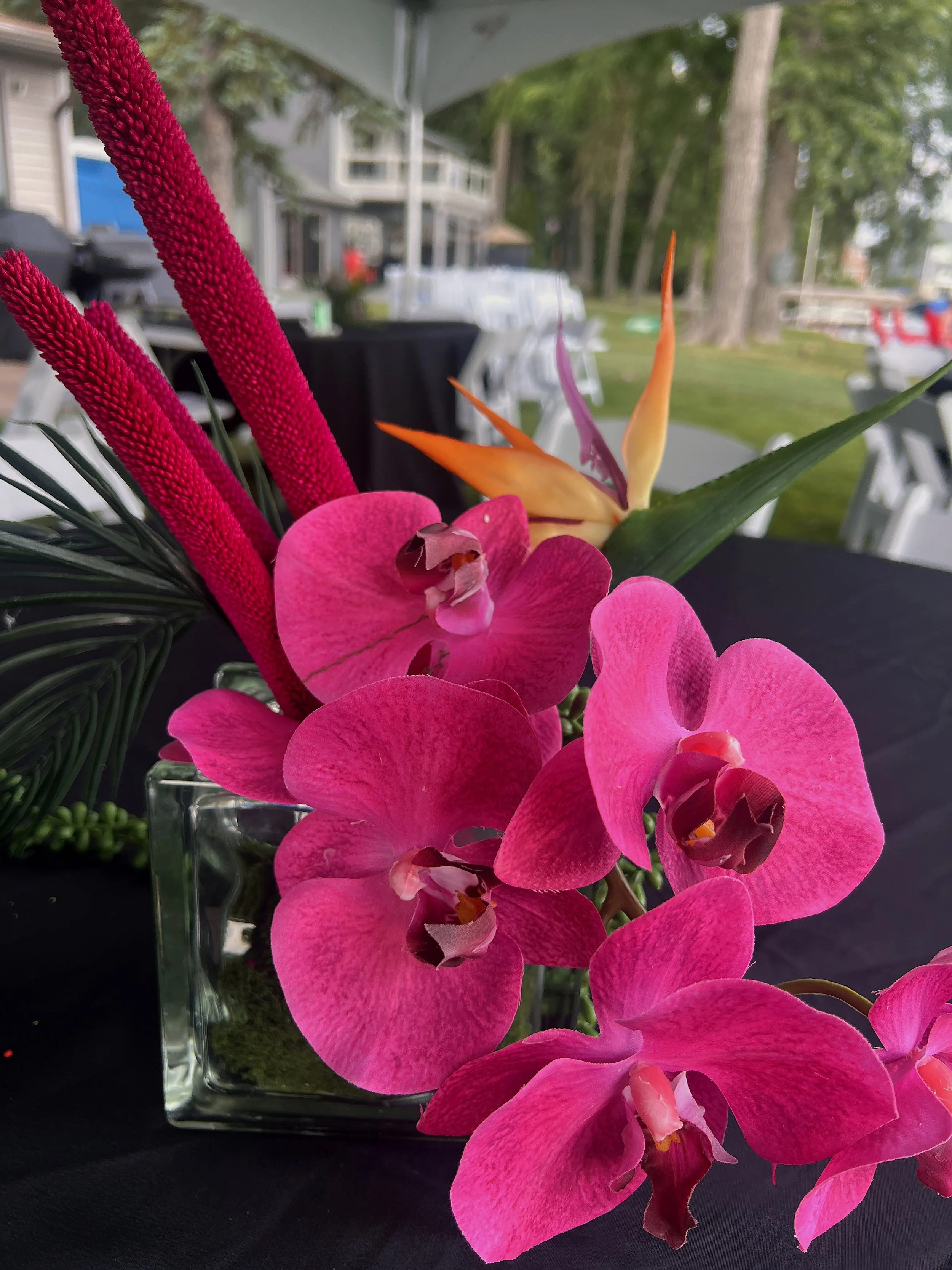 07-magenta-orchid-detail.jpg
