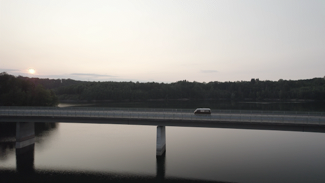 T3.gif
