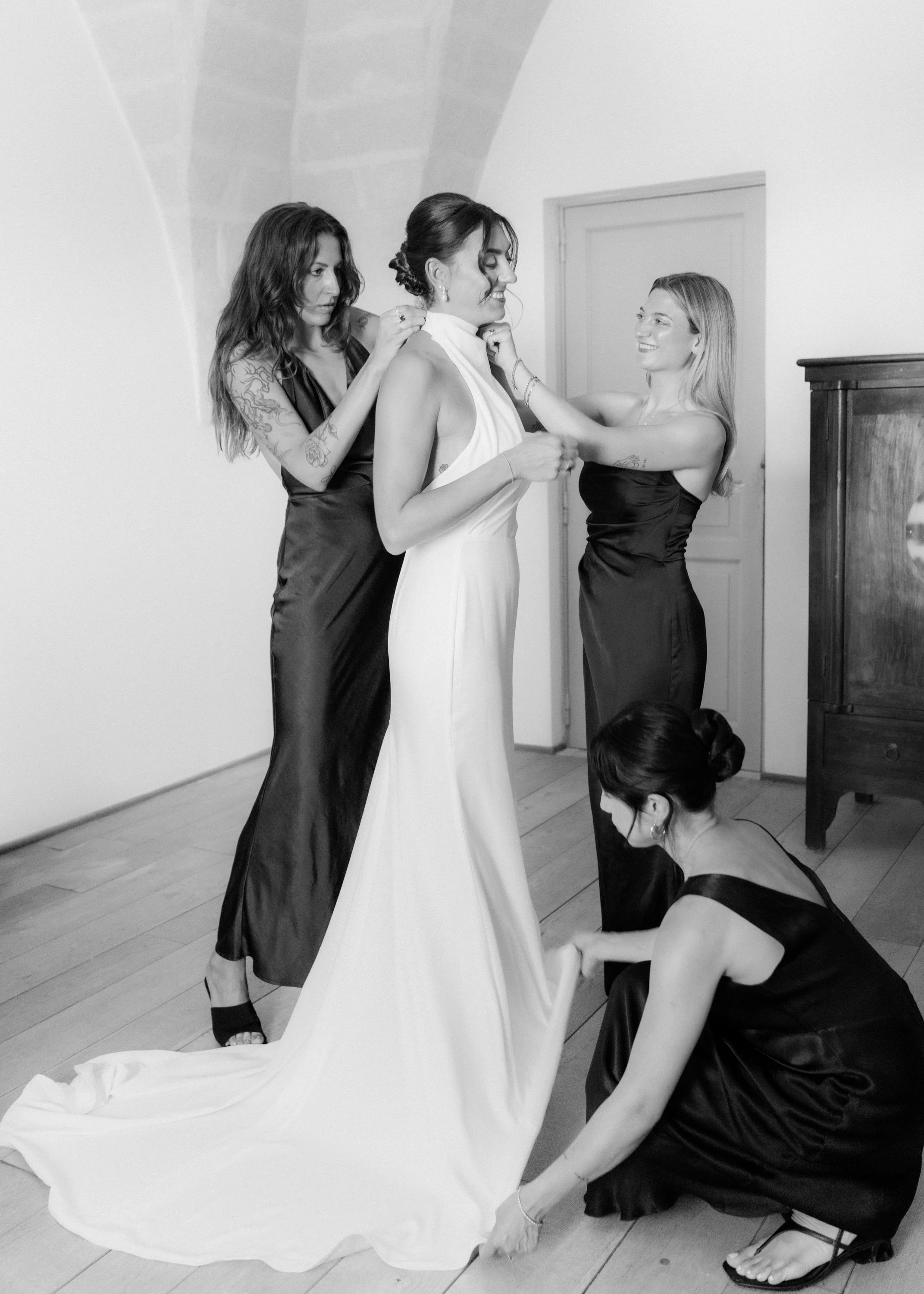 012-Paula_Sander_Anti_Bride-8828.jpg