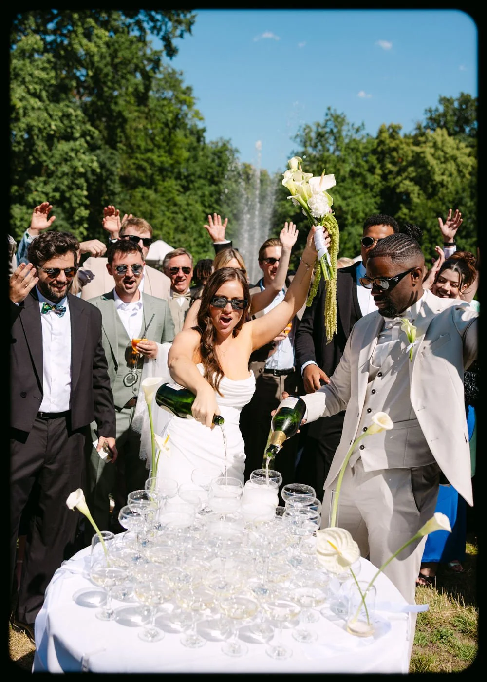 Caro &amp; Kuba | A Multicultural Wedding at Schloss Steinhöfel in Brandenburg
