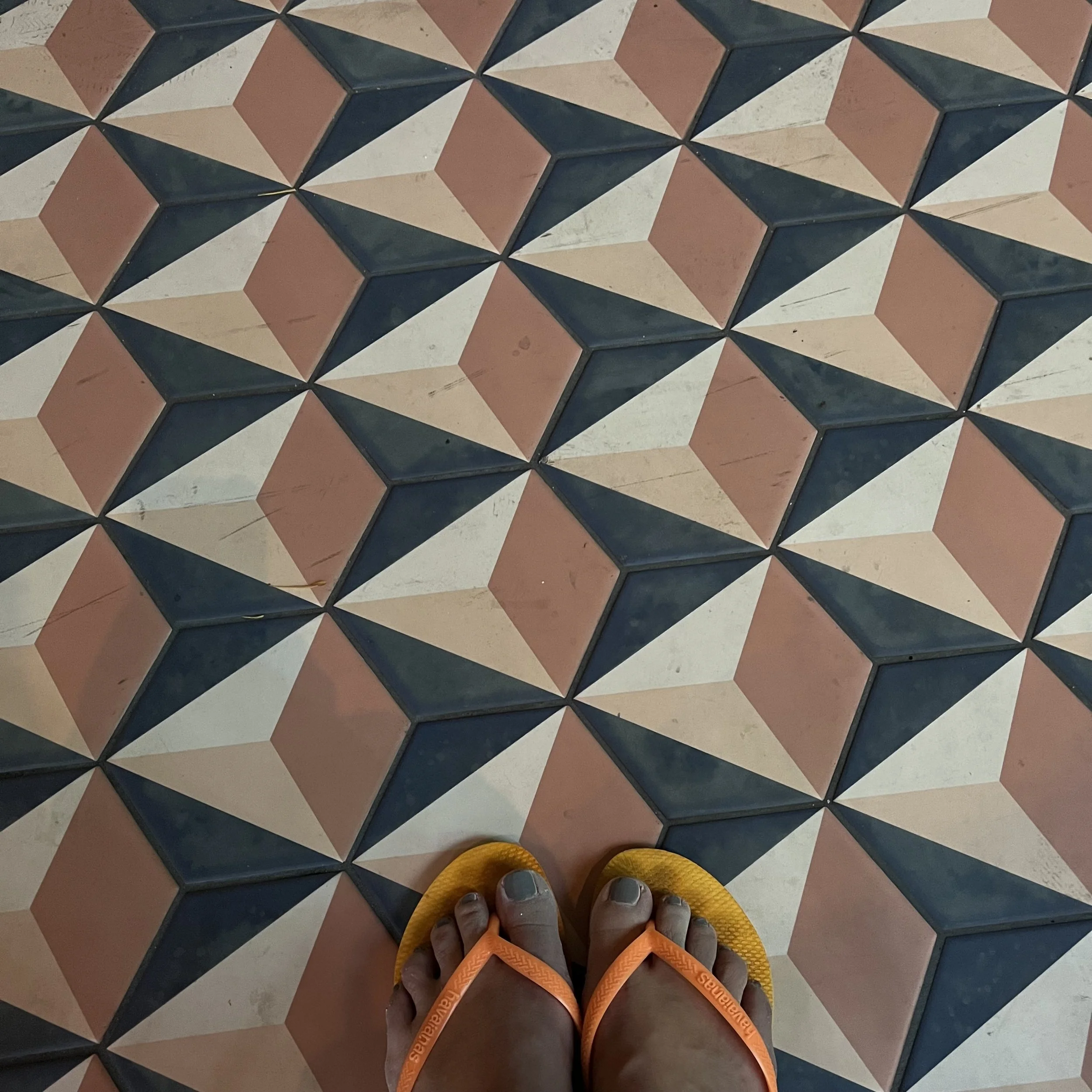 Feet_5115.jpeg