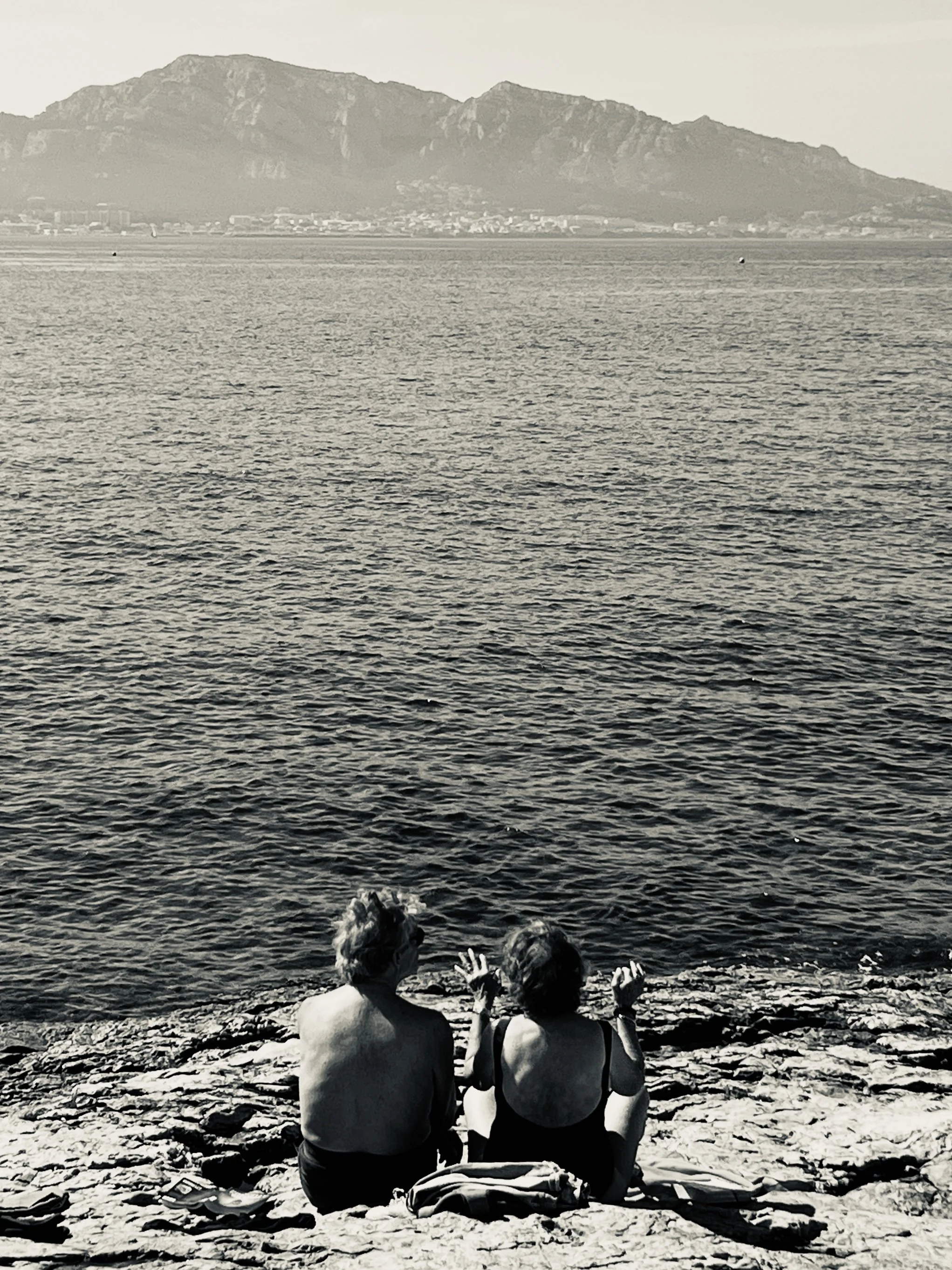 FRANCE-Marseille-sur-la-plage-couple2-anita-terwey.JPG