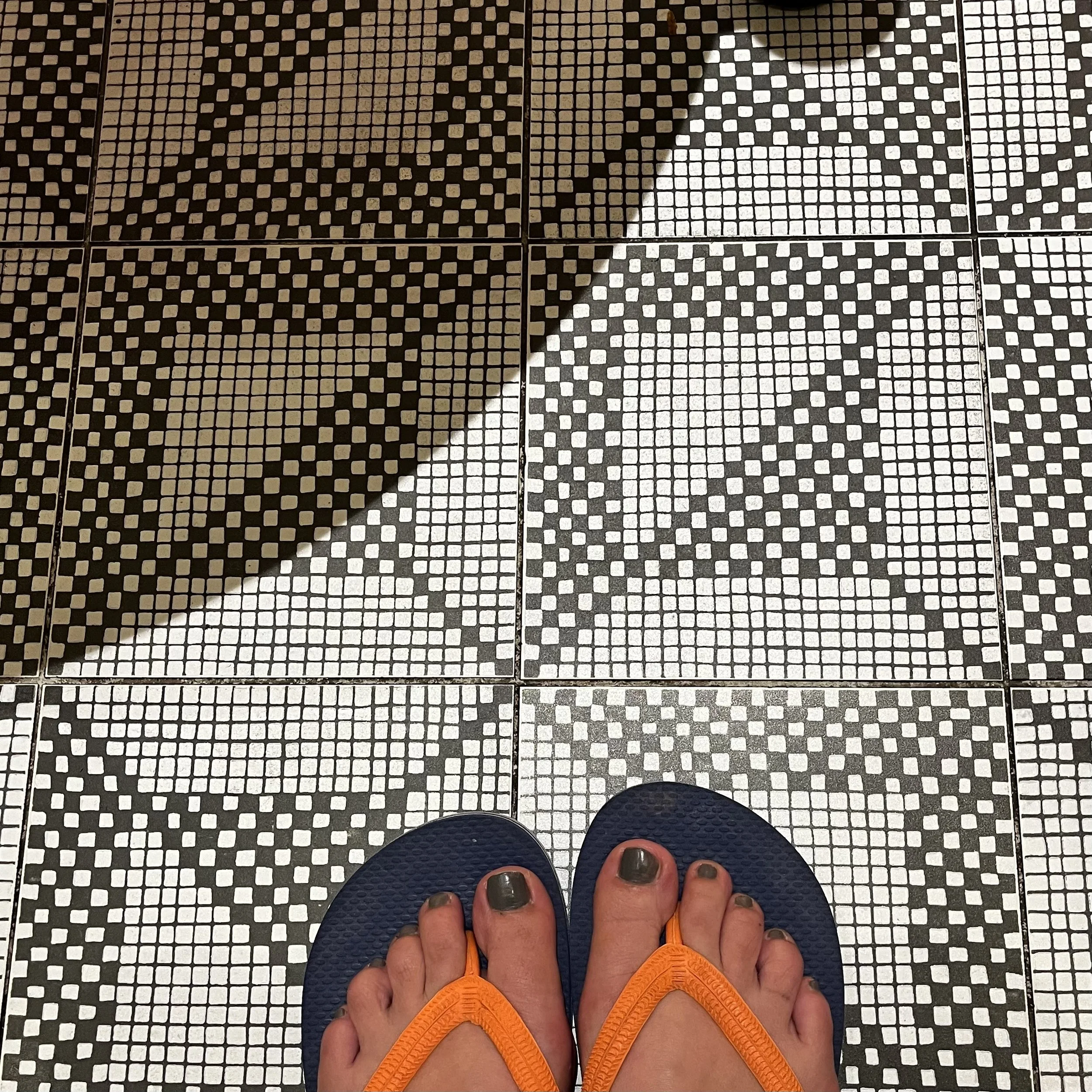 Feet_4596.jpeg