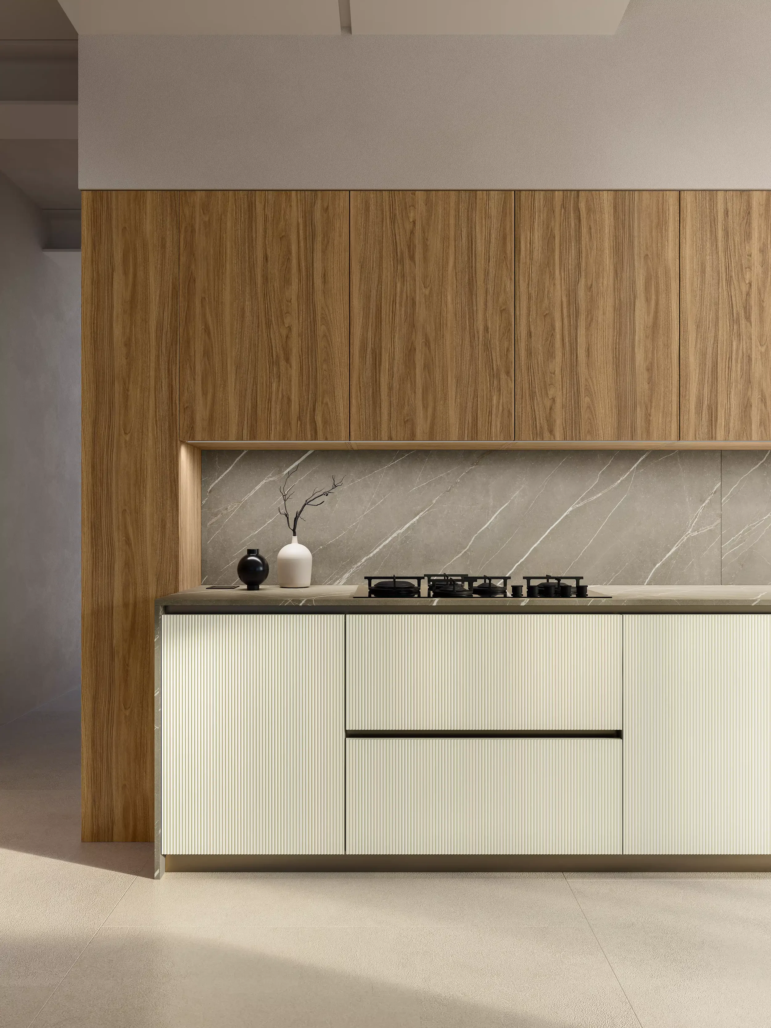 image d'une cuisine couleur bois et beige texturé, crédence effet marbre
