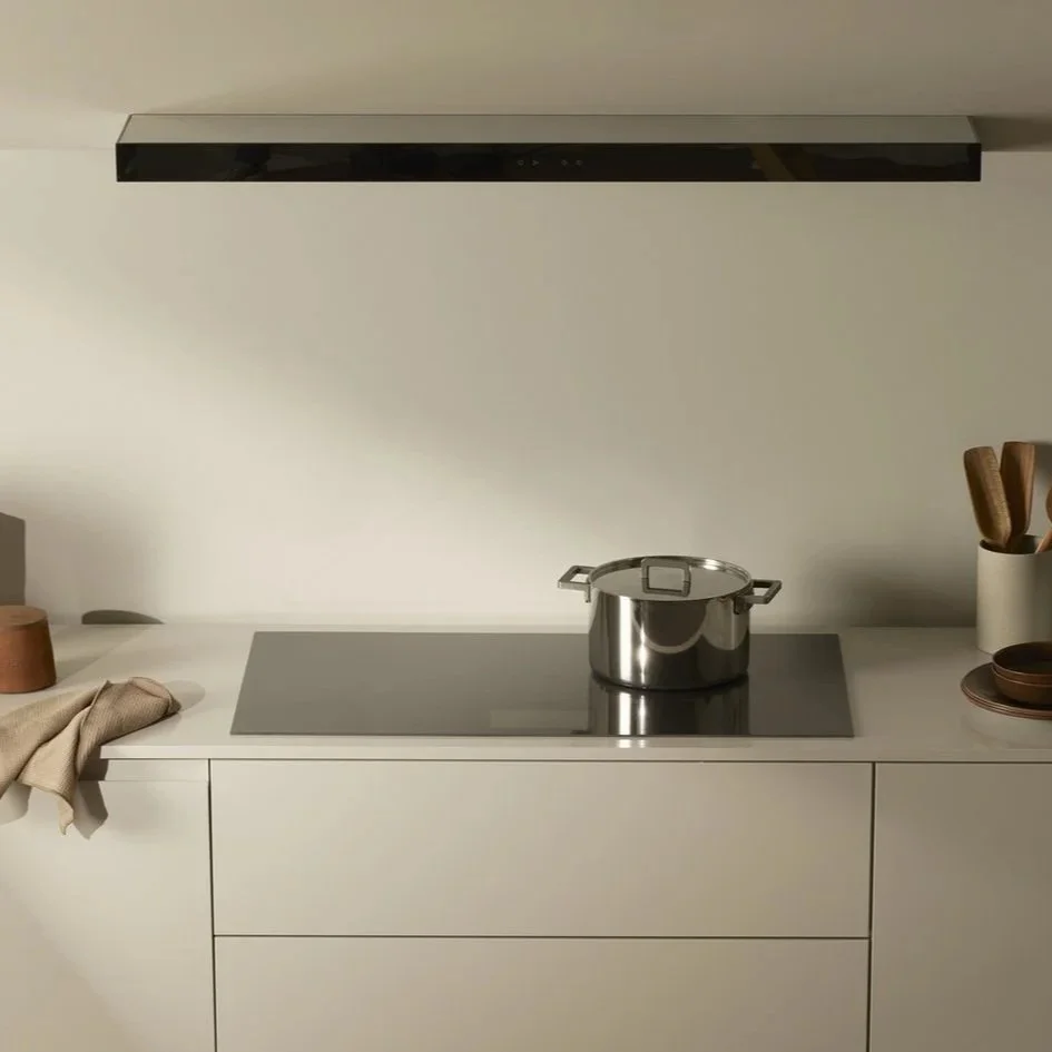 Table de cuisson à induction V-ZUG intégrée au plan de travail