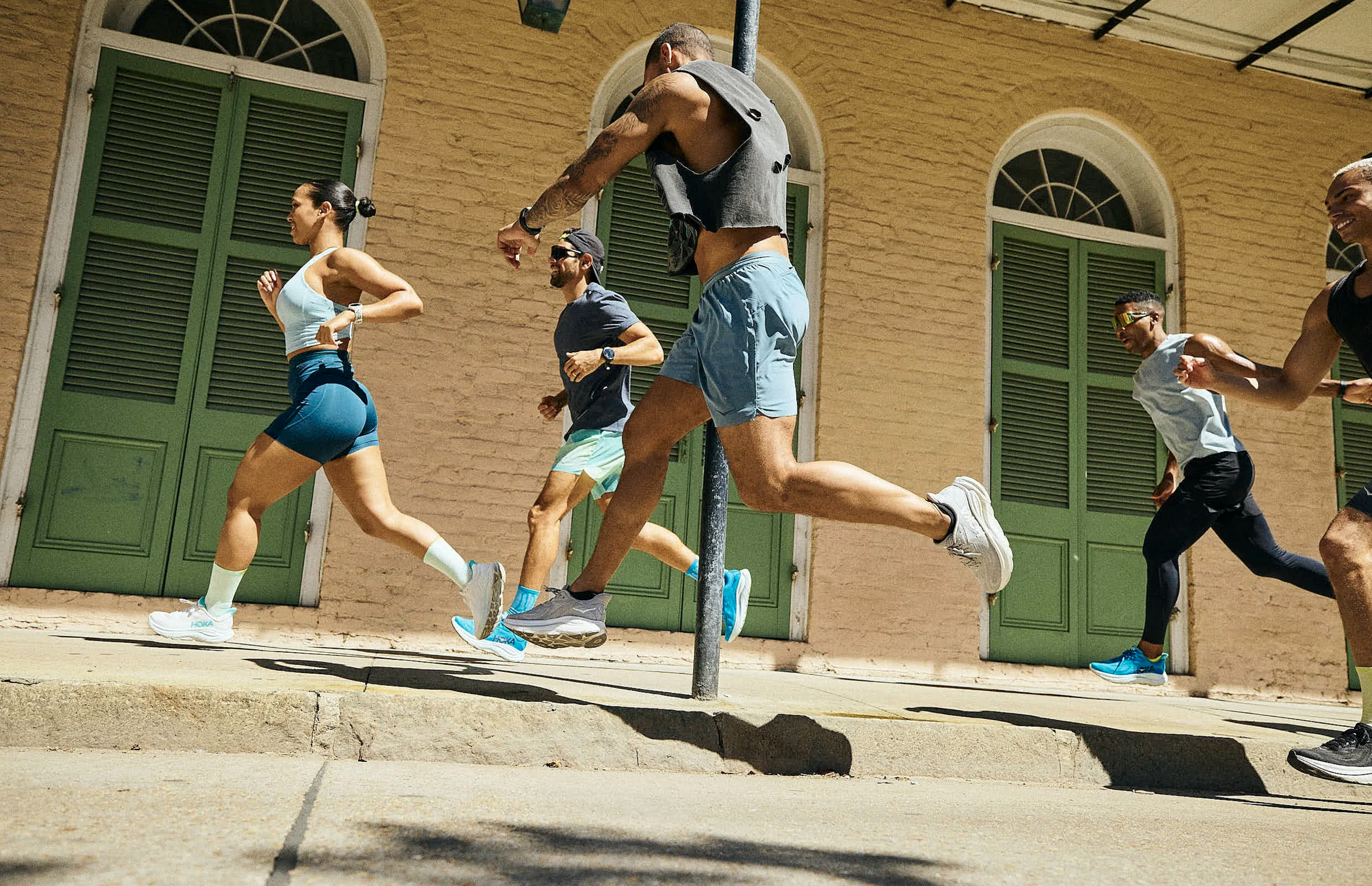 HOKA Clifton 10