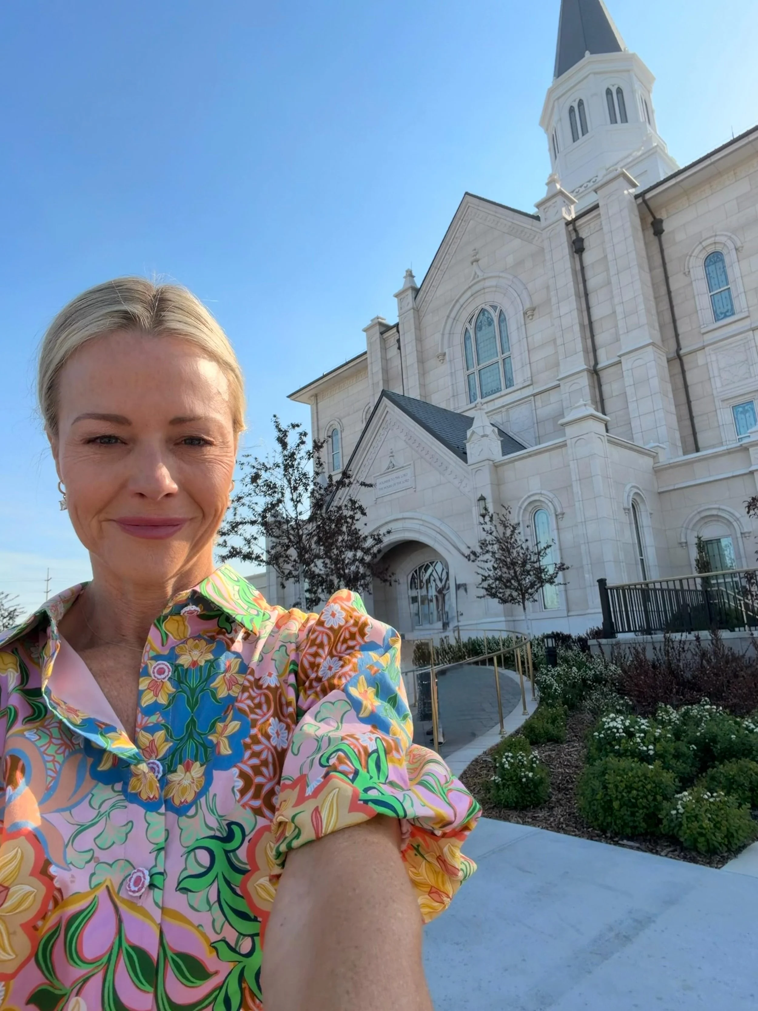 Friday morning I went to the temple with a little more on my heart than usual.

Normally I walk in pretty footloose and fancy free. But this time motherhood was sitting heavy with me. The wondering. The weight of it. The constant questions, am I doin