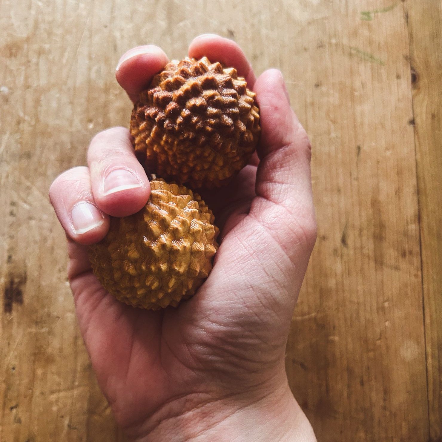 Birth Combs and Acupressure Balls: Simple, Effective Pain Relief Tools for Labour