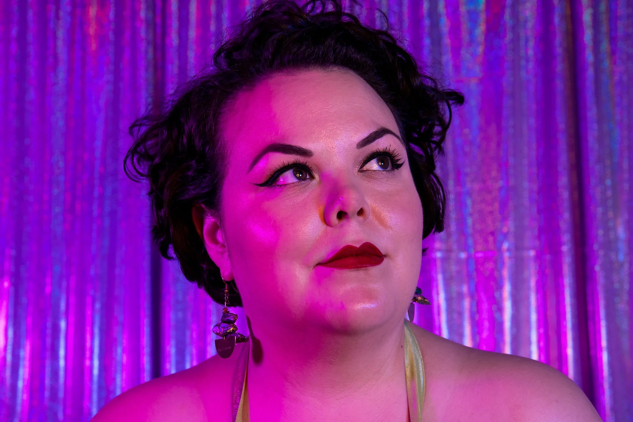 Radiant Thriving: Bold Writing for Boundless Artists