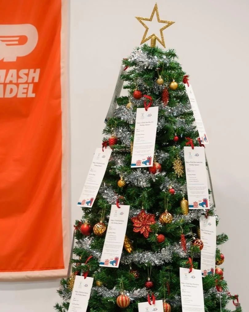 🎄 Smash Padel Giving Tree &mdash; Make a Child&rsquo;s Holiday Bright! 🎁

This season, we&rsquo;re partnering with Voices for Children CASA of Boulder County to bring holiday joy to local kids in need.

Our Giving Tree inside the club is filled wit
