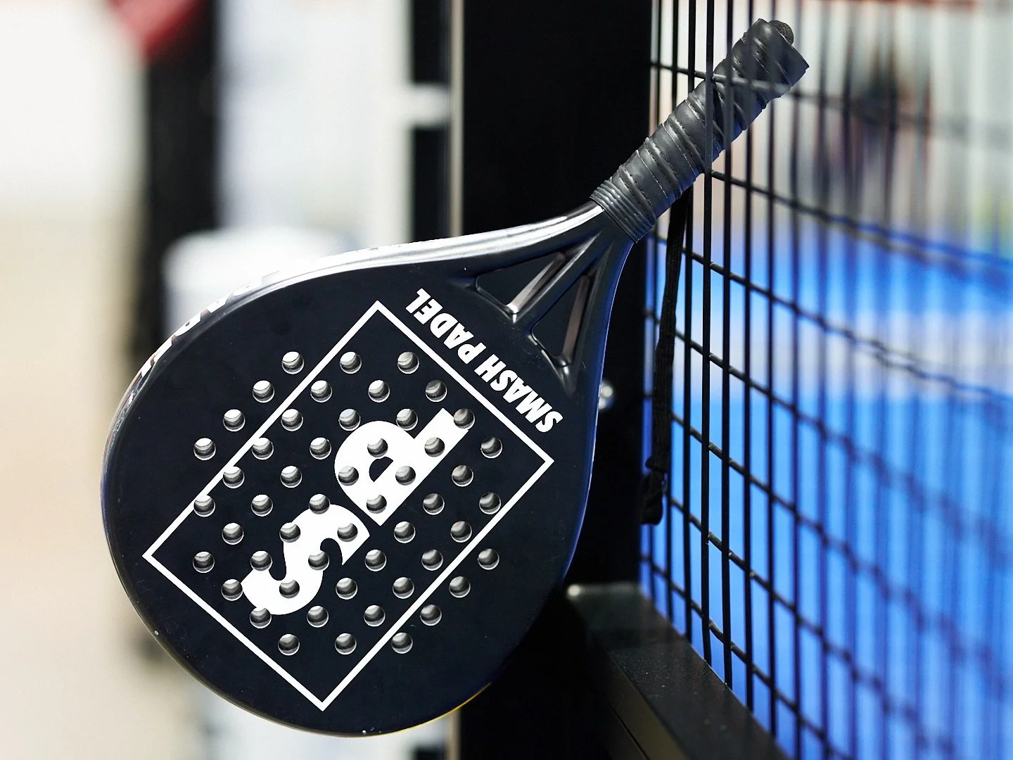 Friday looks better with a Smash racket in hand. See you on court. 🎾🔥