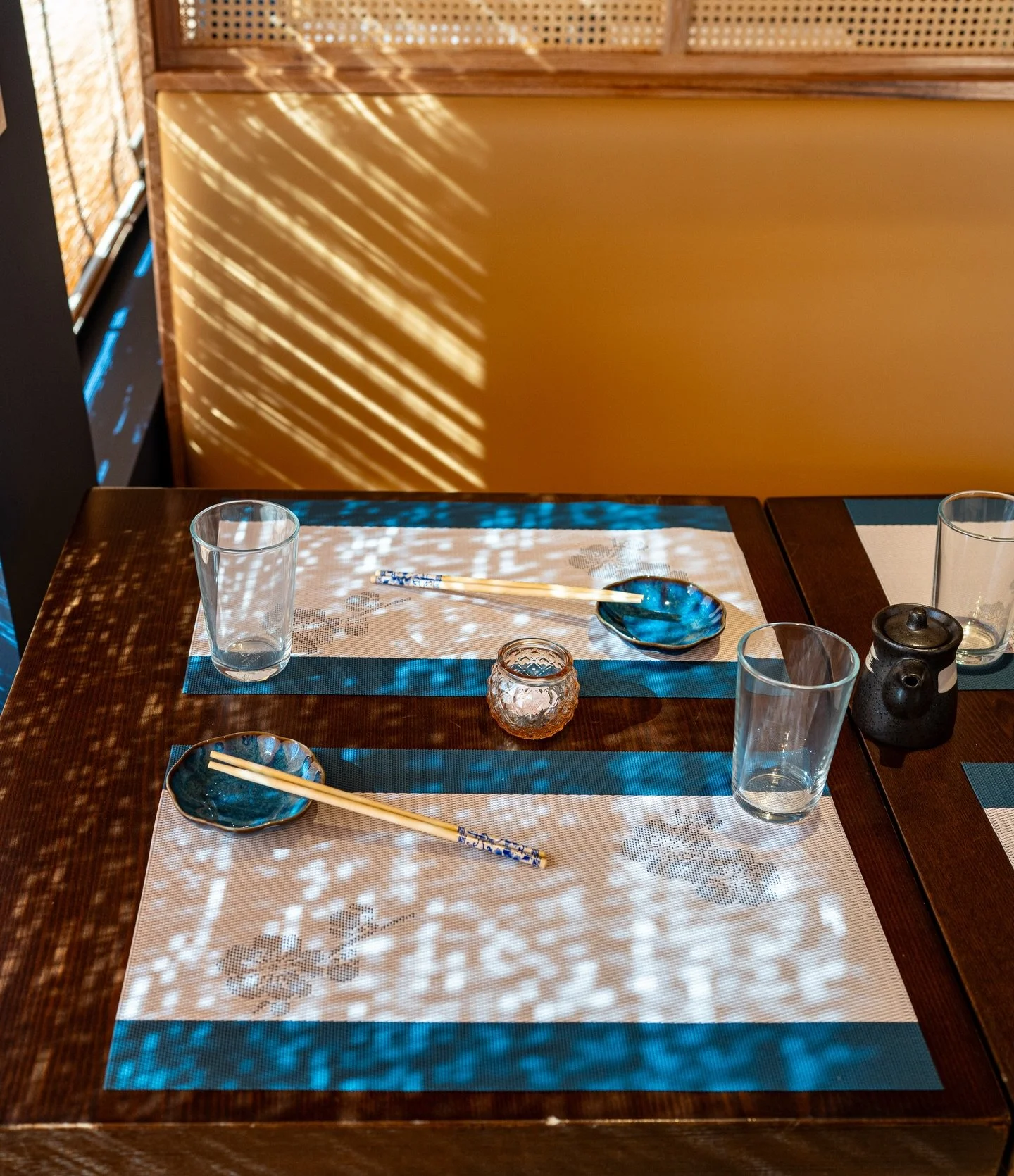 The weather&rsquo;s too nice to stay inside! Come enjoy happy hour or dinner with us today ☀️