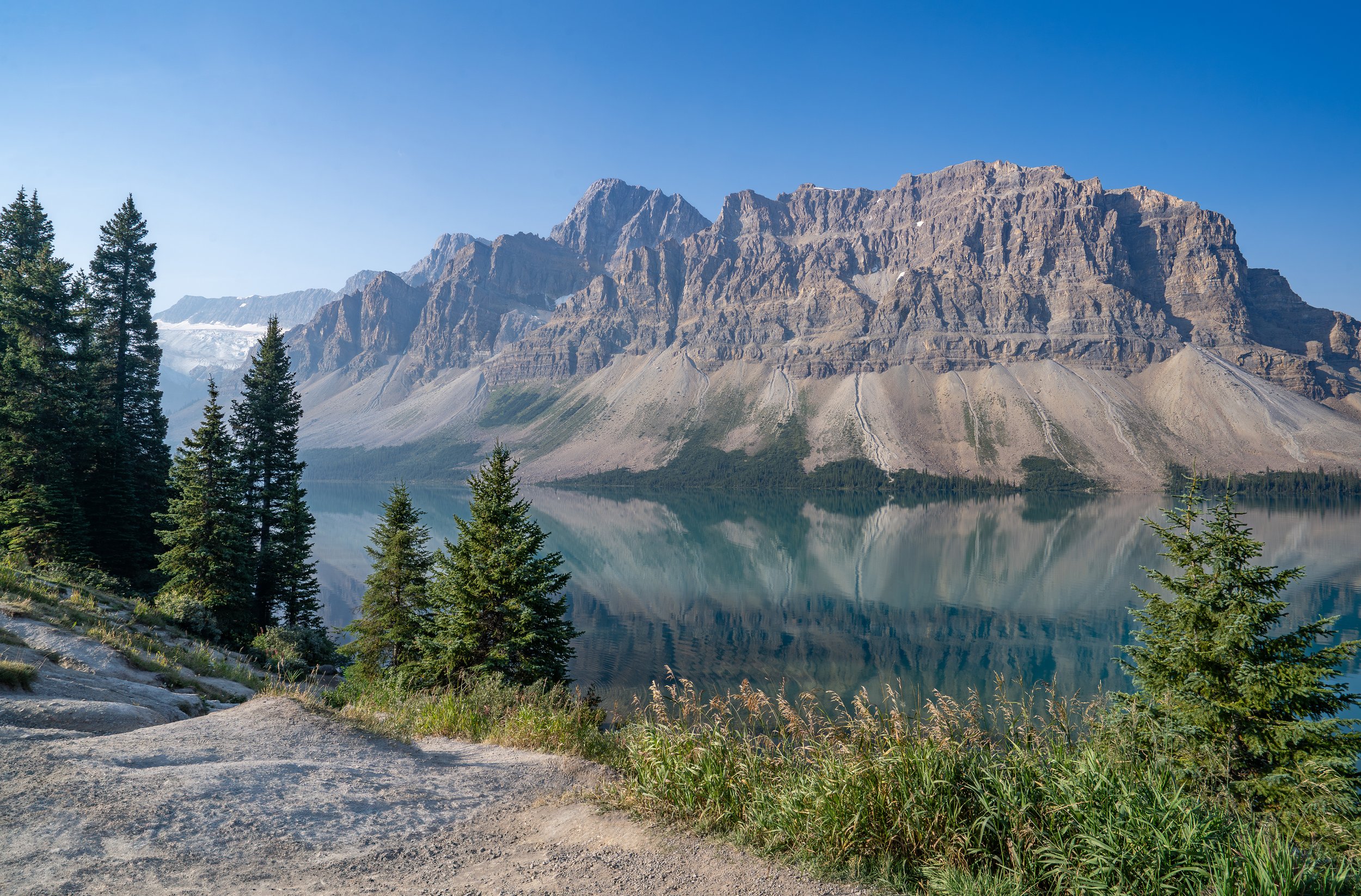Banff lake.jpg